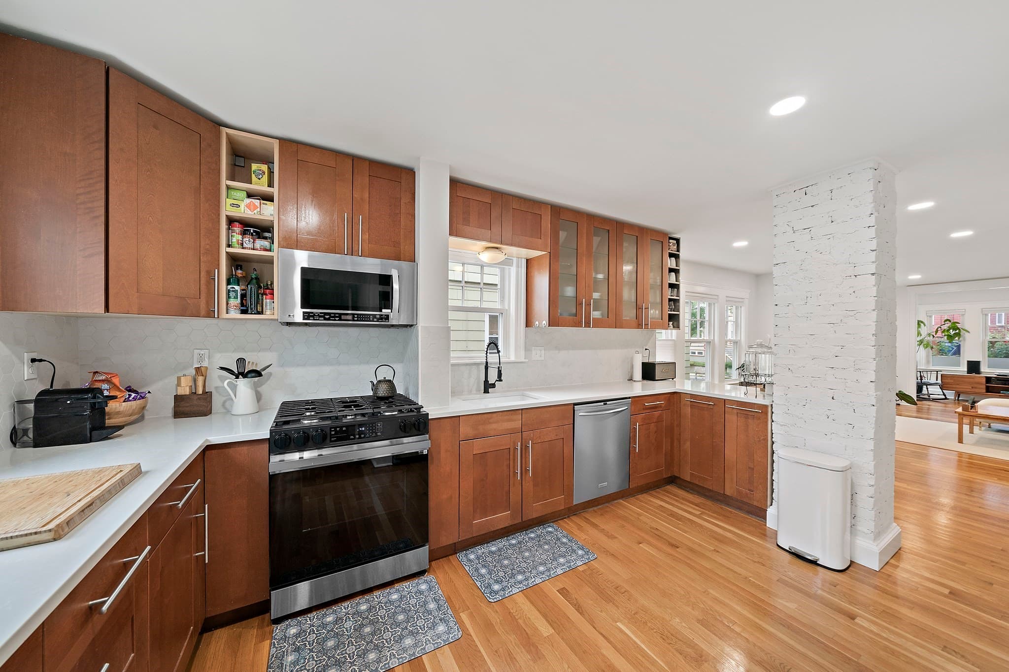 Condominium at 224 Summer St # 1, Somerville MA 02143, Somerville, photo 14 of 30