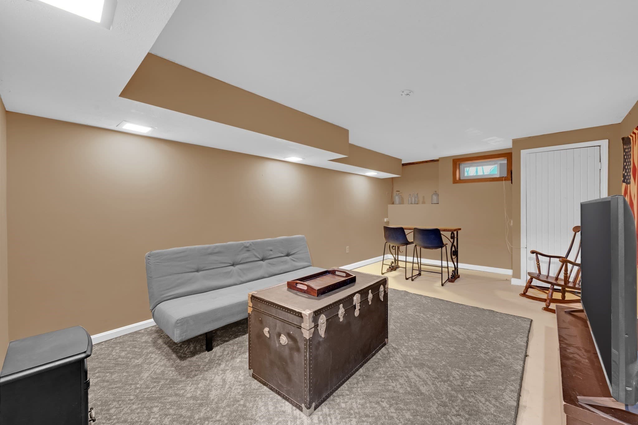 Single Family Residence at 32 Sibley Rd, Sutton MA 01590, Sutton, photo 16 of 20