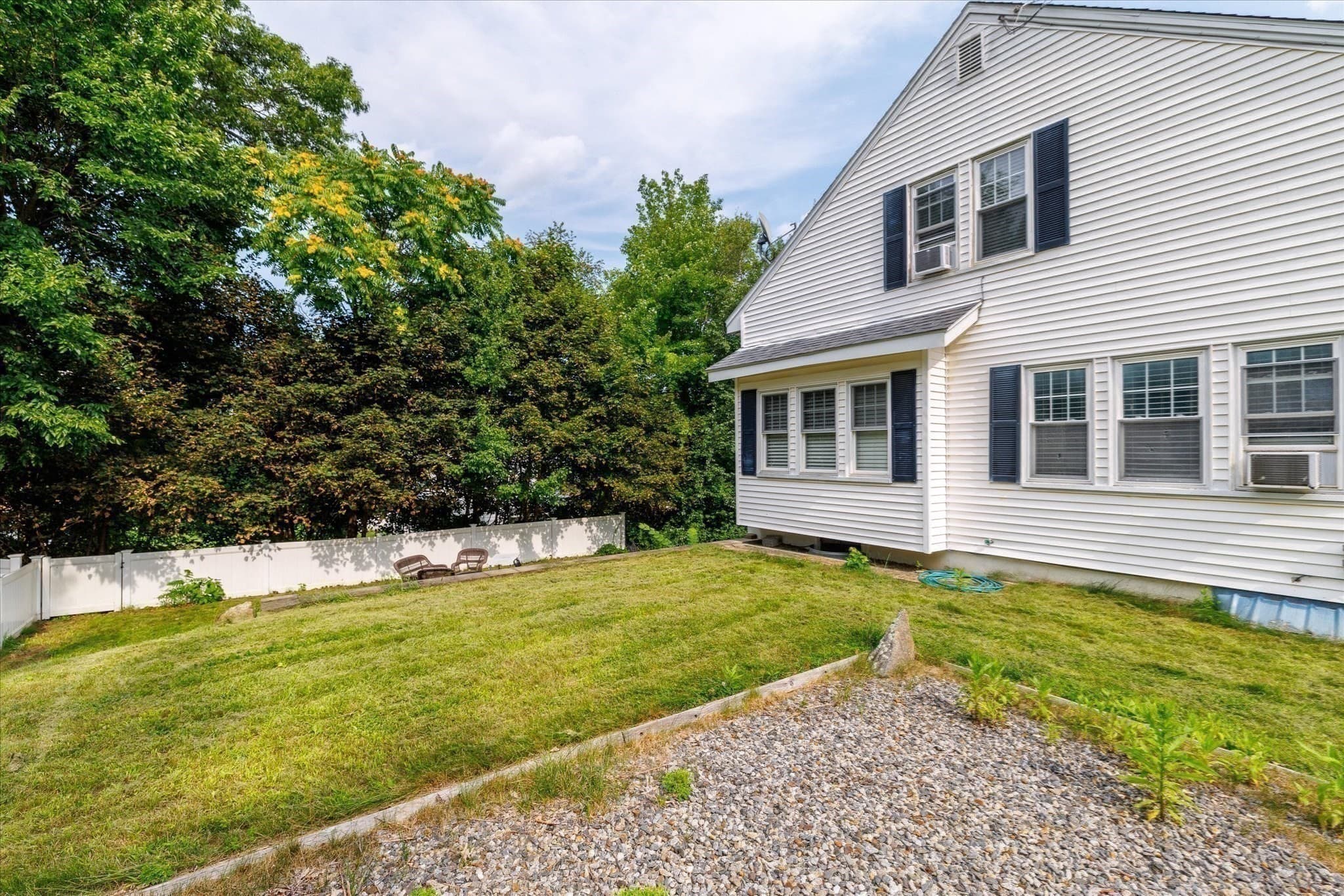 Single Family Residence at 22 Oneida, Worcester MA 01606, Worcester, photo 25 of 27