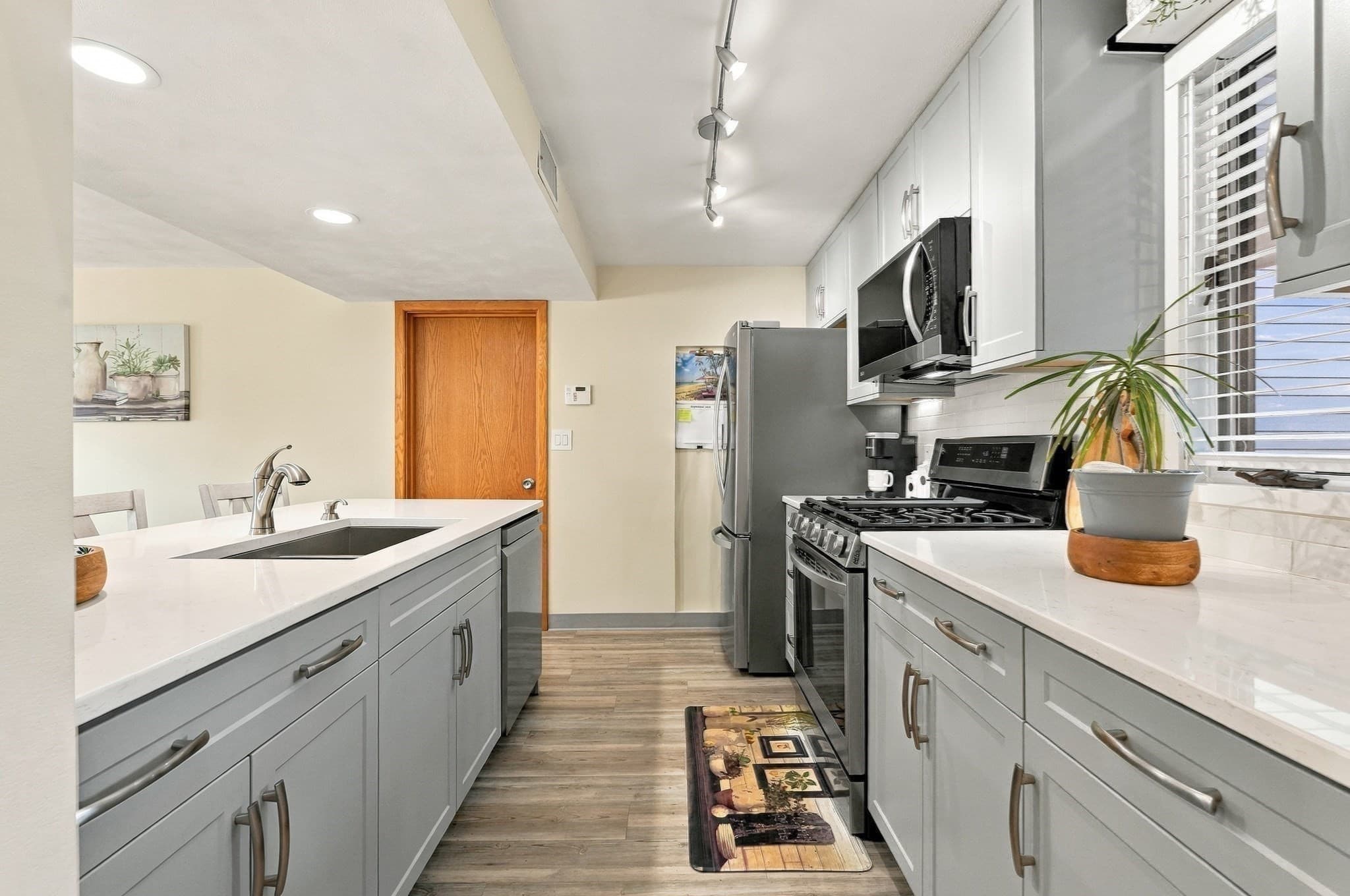 Single Family Residence at 155 Friendship St, Fall River MA 02724, Fall River, photo 12 of 42