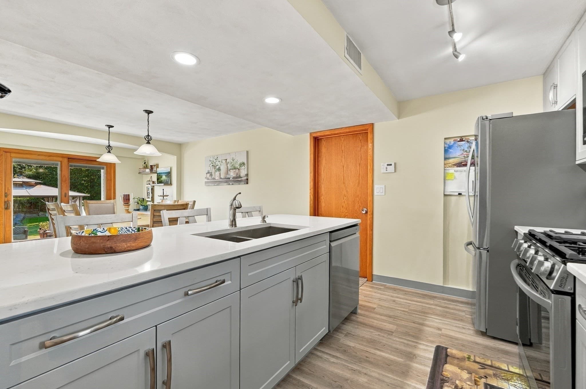 Single Family Residence at 155 Friendship St, Fall River MA 02724, Fall River, photo 9 of 42