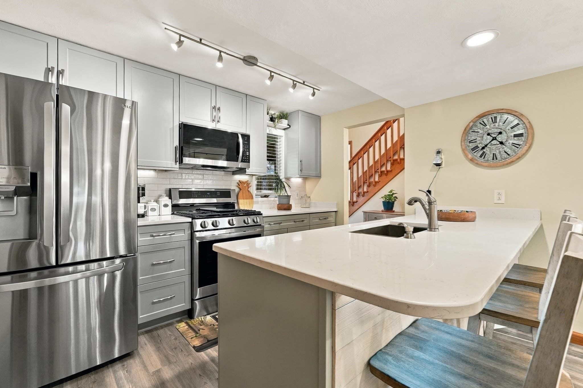 Single Family Residence at 155 Friendship St, Fall River MA 02724, Fall River, photo 11 of 42