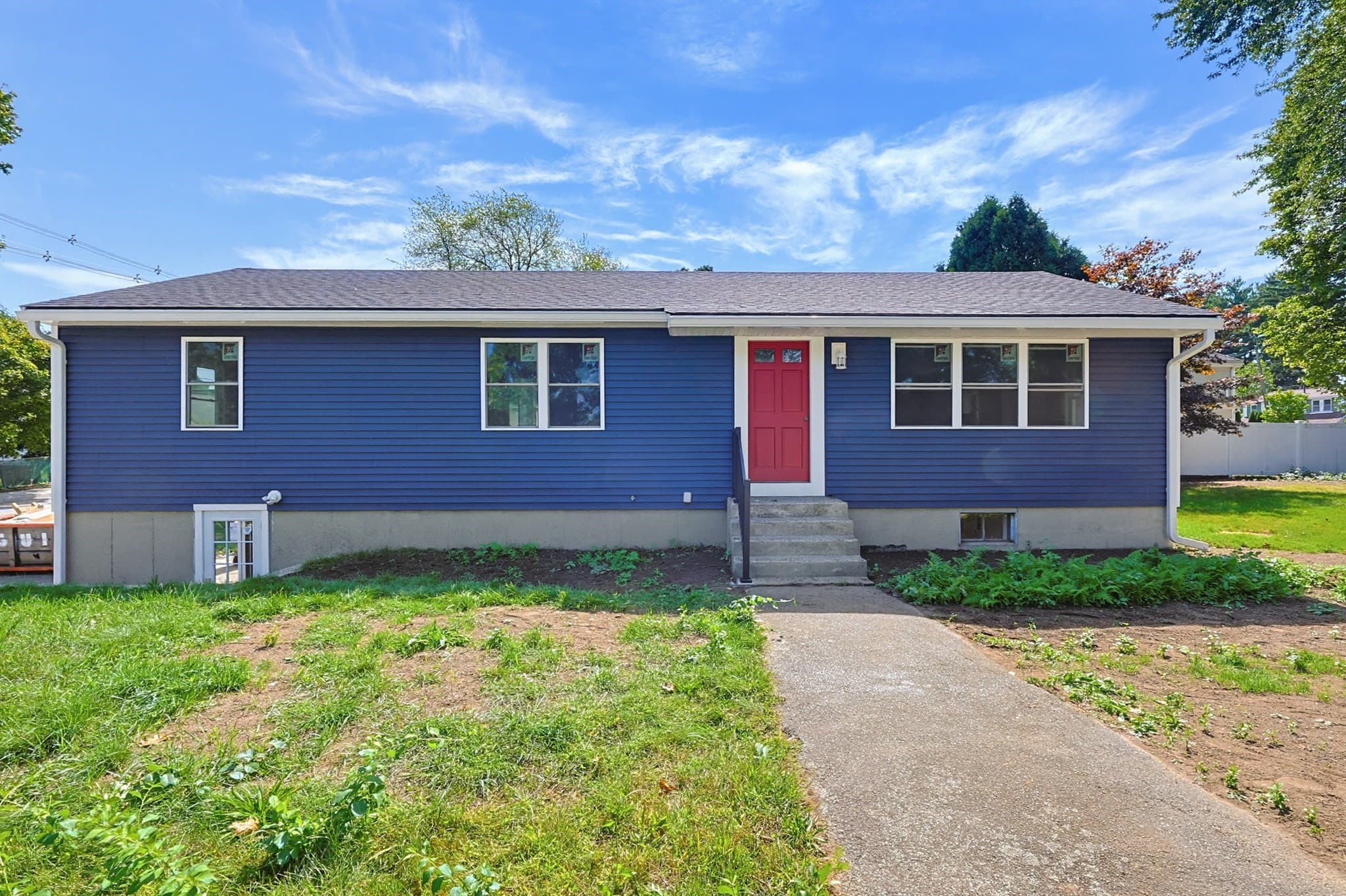 7 Hamilton St, Framingham MA 01701