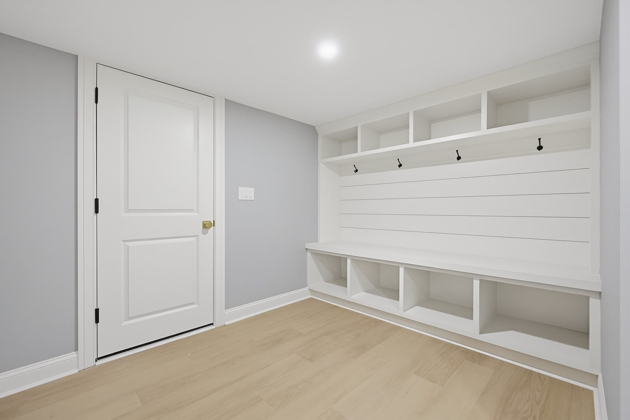Single Family Residence at 7 Hamilton St, Framingham MA 01701, Framingham, photo 18 of 22