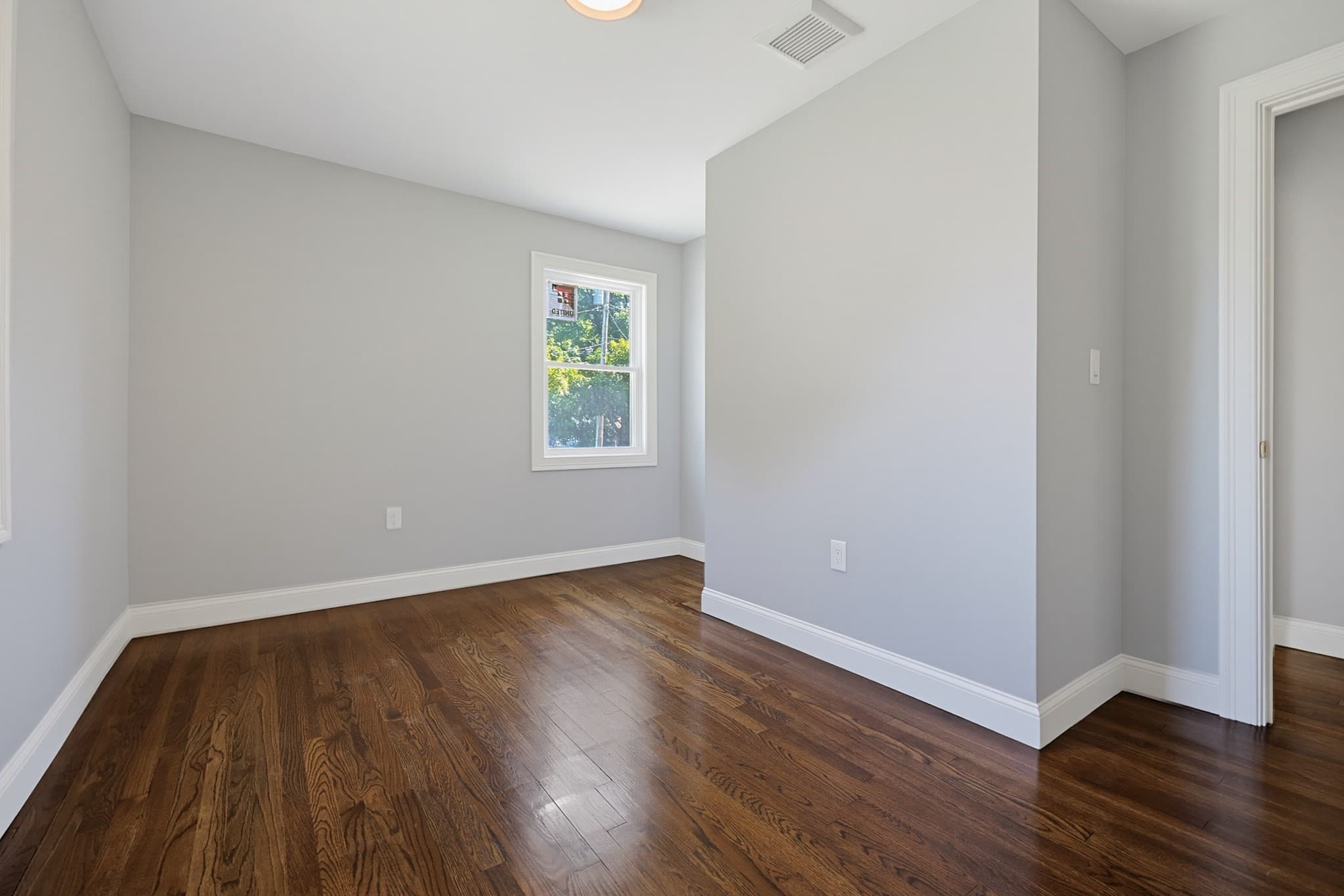 Single Family Residence at 7 Hamilton St, Framingham MA 01701, Framingham, photo 11 of 22