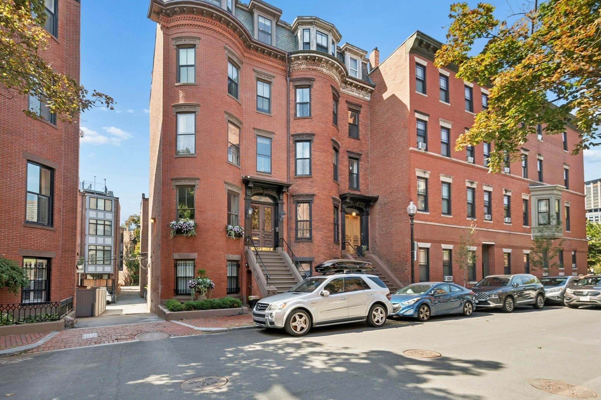 Condominium at 130 Pembroke St # 2, Boston MA 02118, photo 22 of 23