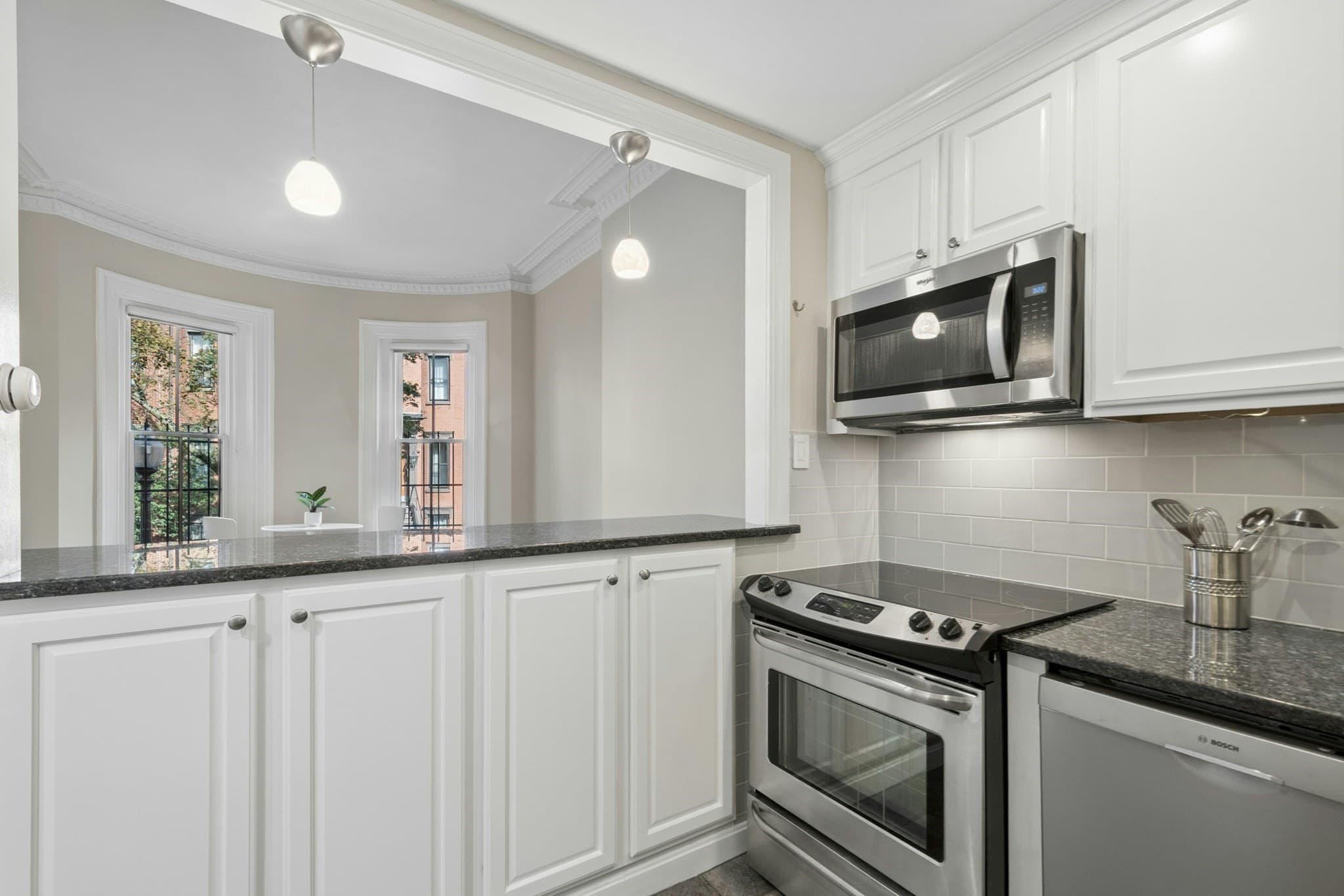 Condominium at 130 Pembroke St # 2, Boston MA 02118, photo 15 of 23