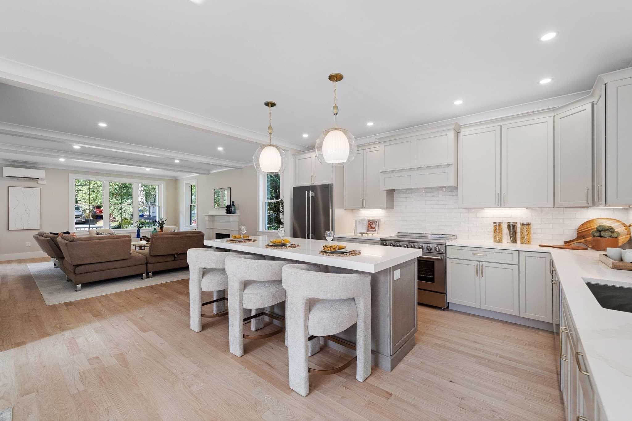Single Family Residence at 53 Hodge Rd, Arlington MA 02474, Arlington, photo 10 of 42