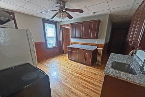 3 Family - 3 Units Up/Down at 49 Beaver St, Worcester MA 01603, Worcester, photo 12 of 19