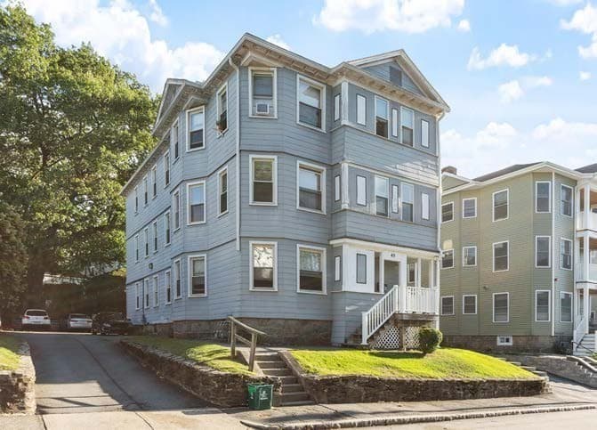 3 Family - 3 Units Up/Down at 49 Beaver St, Worcester MA 01603, Worcester, photo 3 of 19