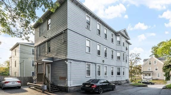 3 Family - 3 Units Up/Down at 49 Beaver St, Worcester MA 01603, Worcester, photo 5 of 19