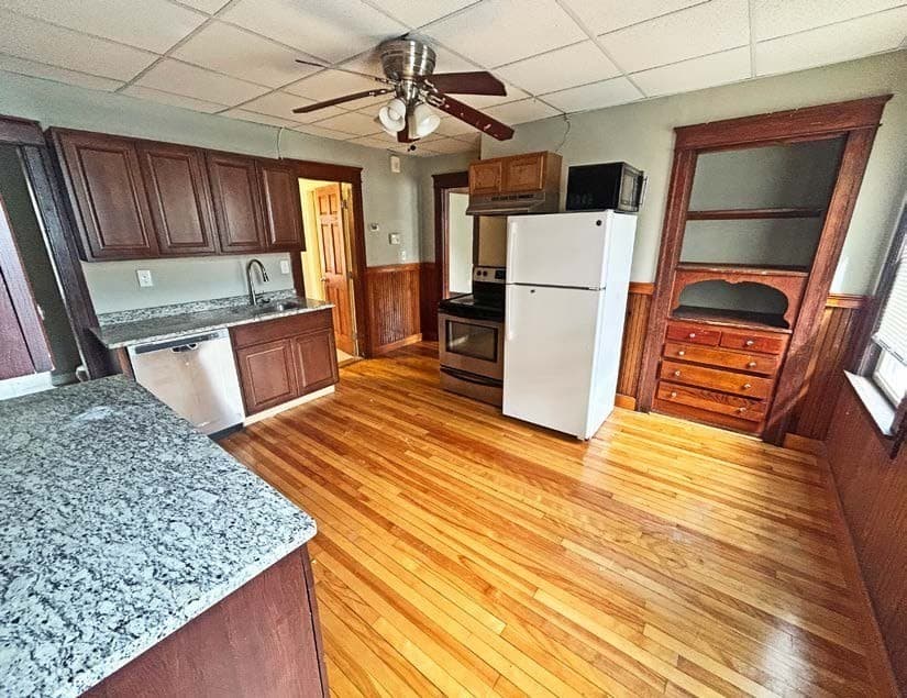 3 Family - 3 Units Up/Down at 49 Beaver St, Worcester MA 01603, Worcester, photo 14 of 19