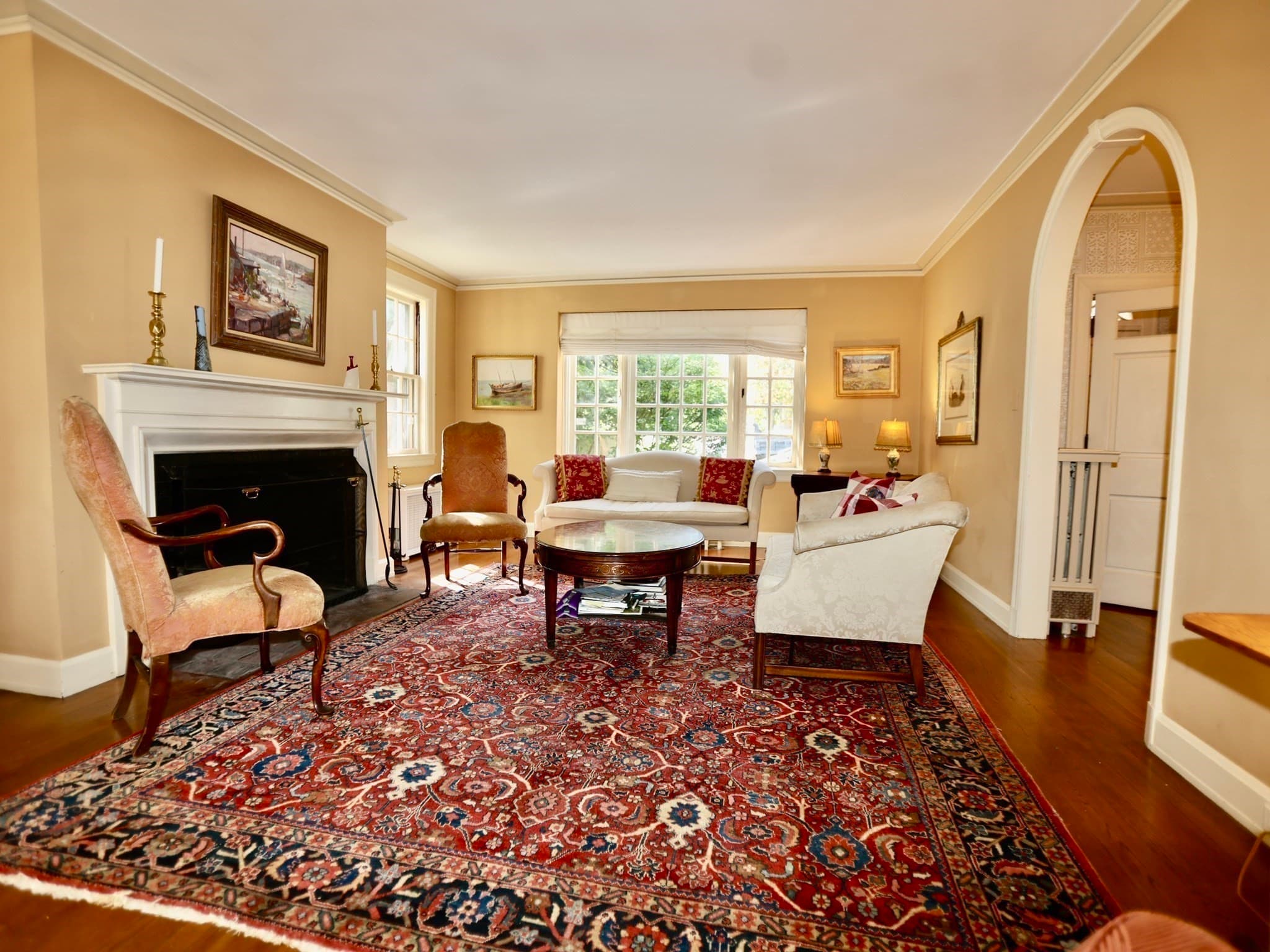 Single Family Residence at 112 Russell St, Worcester MA 01609, Worcester, photo 3 of 36