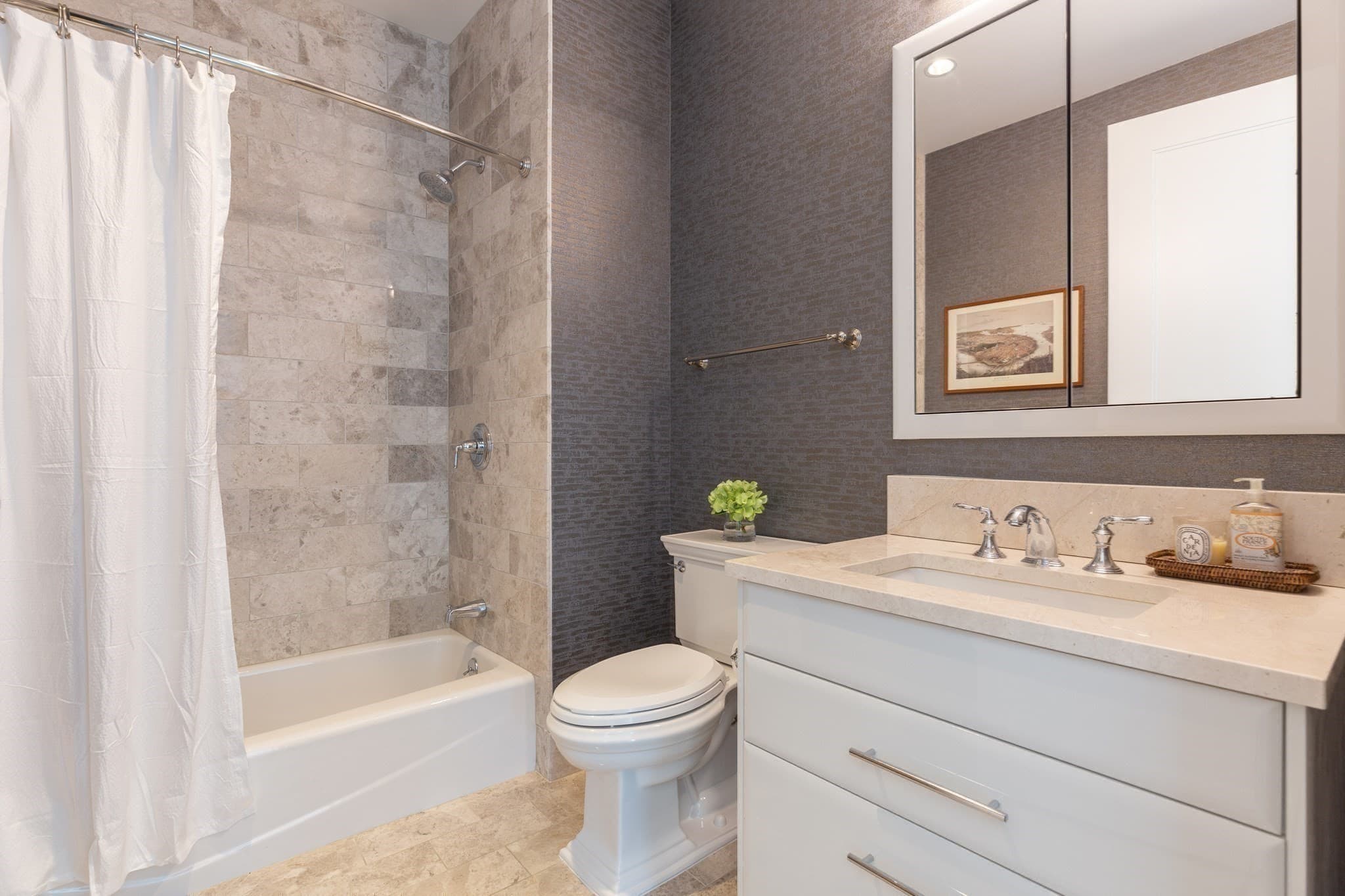 Condominium at 22 Liberty Drive, Boston MA 02210, Boston, photo 13 of 16