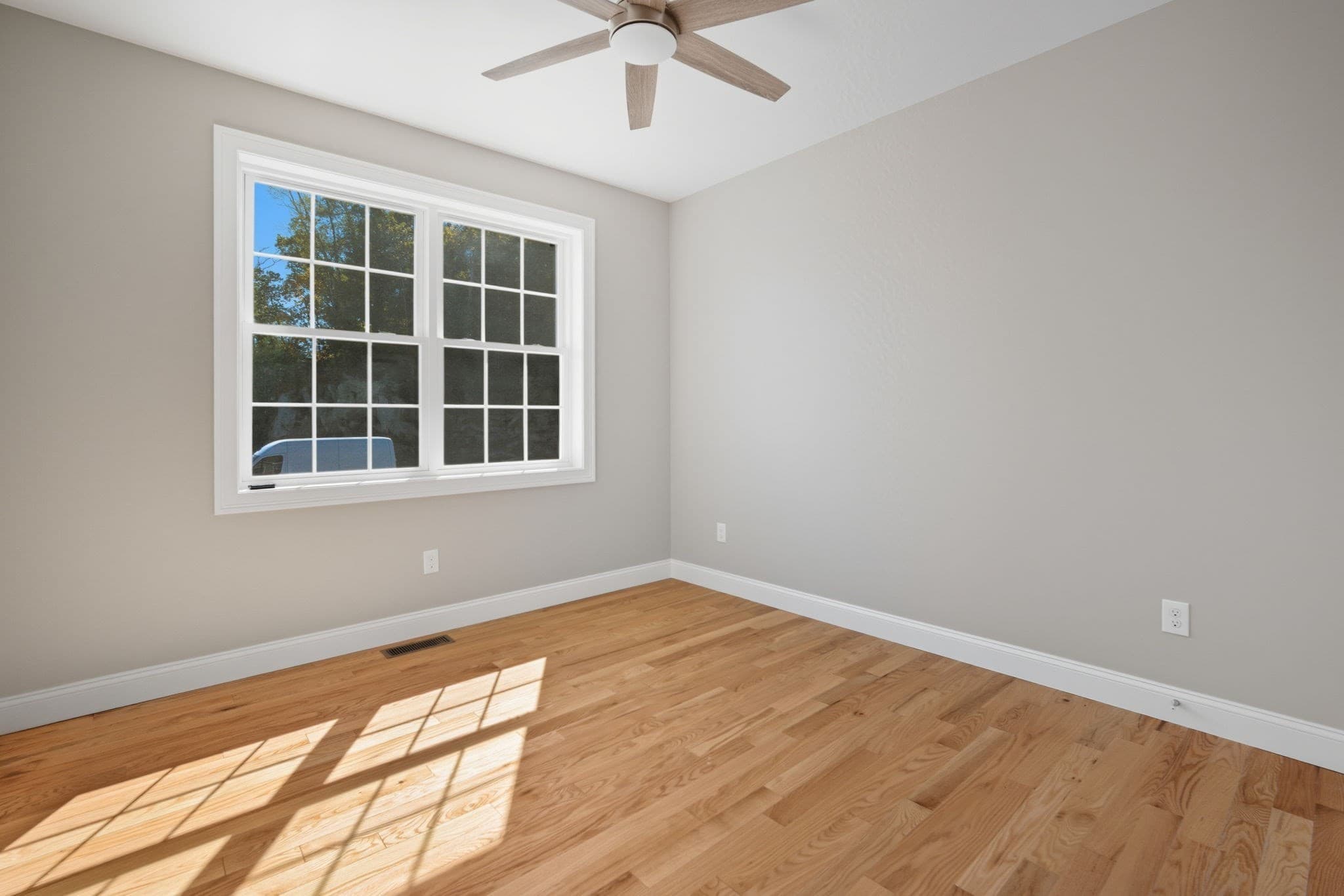 Single Family Residence at 31 High Bluff, Belchertown MA 01007, Belchertown, photo 20 of 36