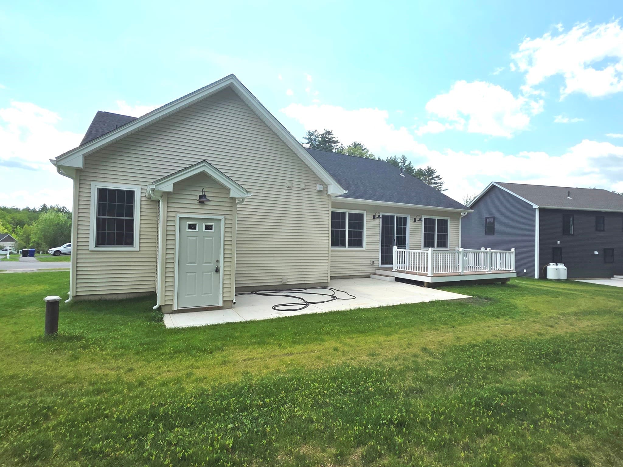 Single Family Residence at 31 High Bluff, Belchertown MA 01007, Belchertown, photo 31 of 36