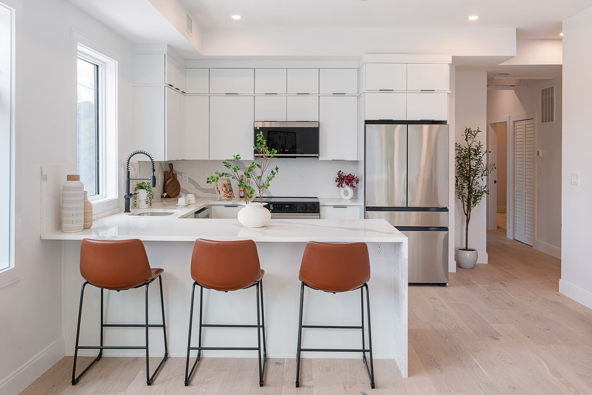 Condominium at 130 Shirley Street # 220, Winthrop MA 02152, Winthrop, photo 2 of 18
