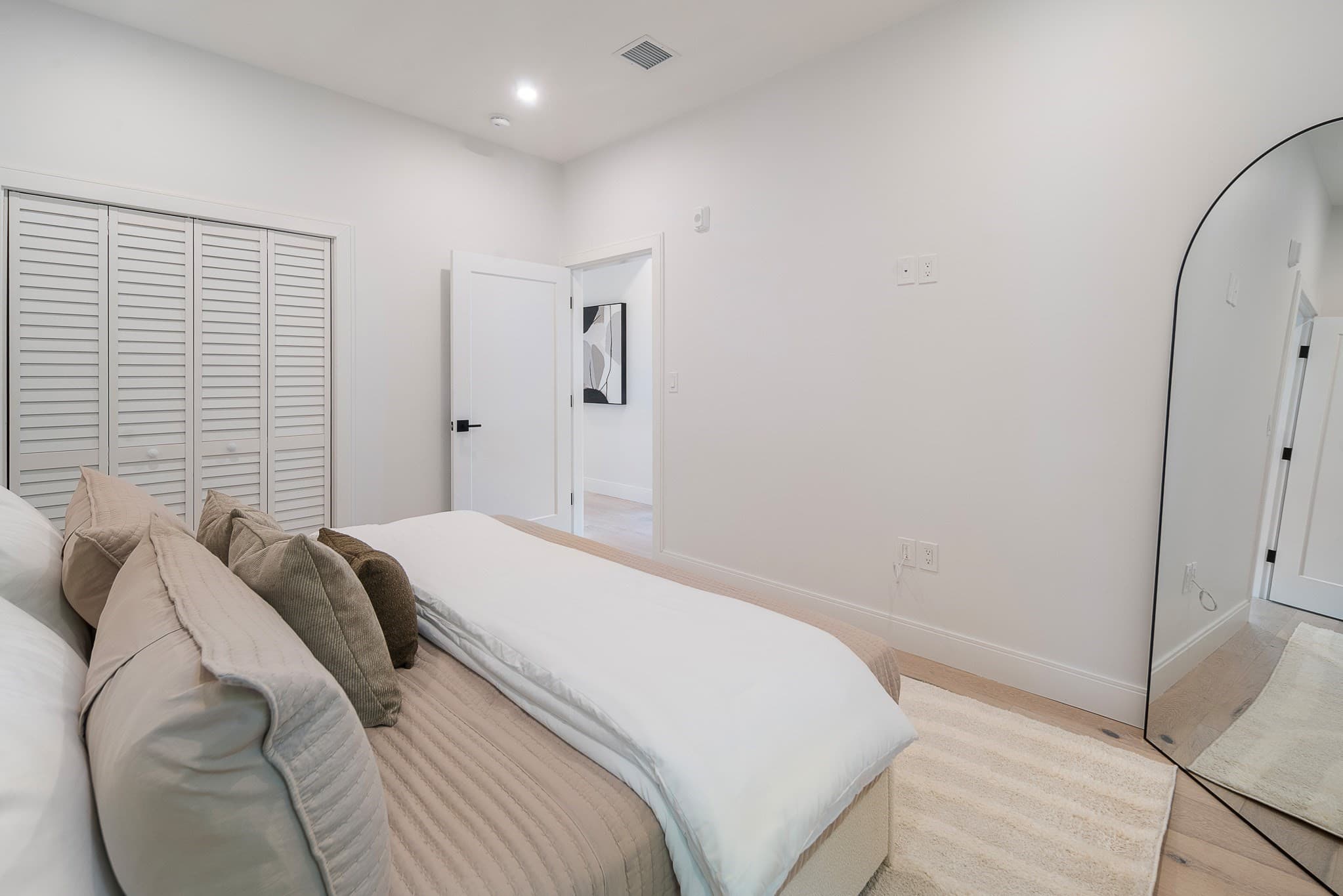 Condominium at 130 Shirley Street # 220, Winthrop MA 02152, Winthrop, photo 11 of 18