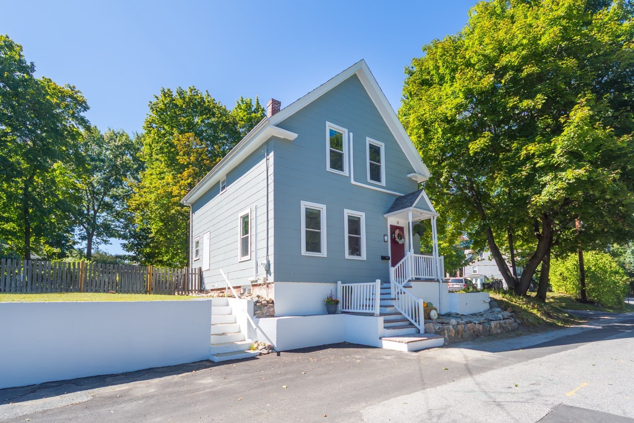 Single Family Residence at 11 Purchase Street, Framingham MA 01701, Framingham, photo 2 of 34