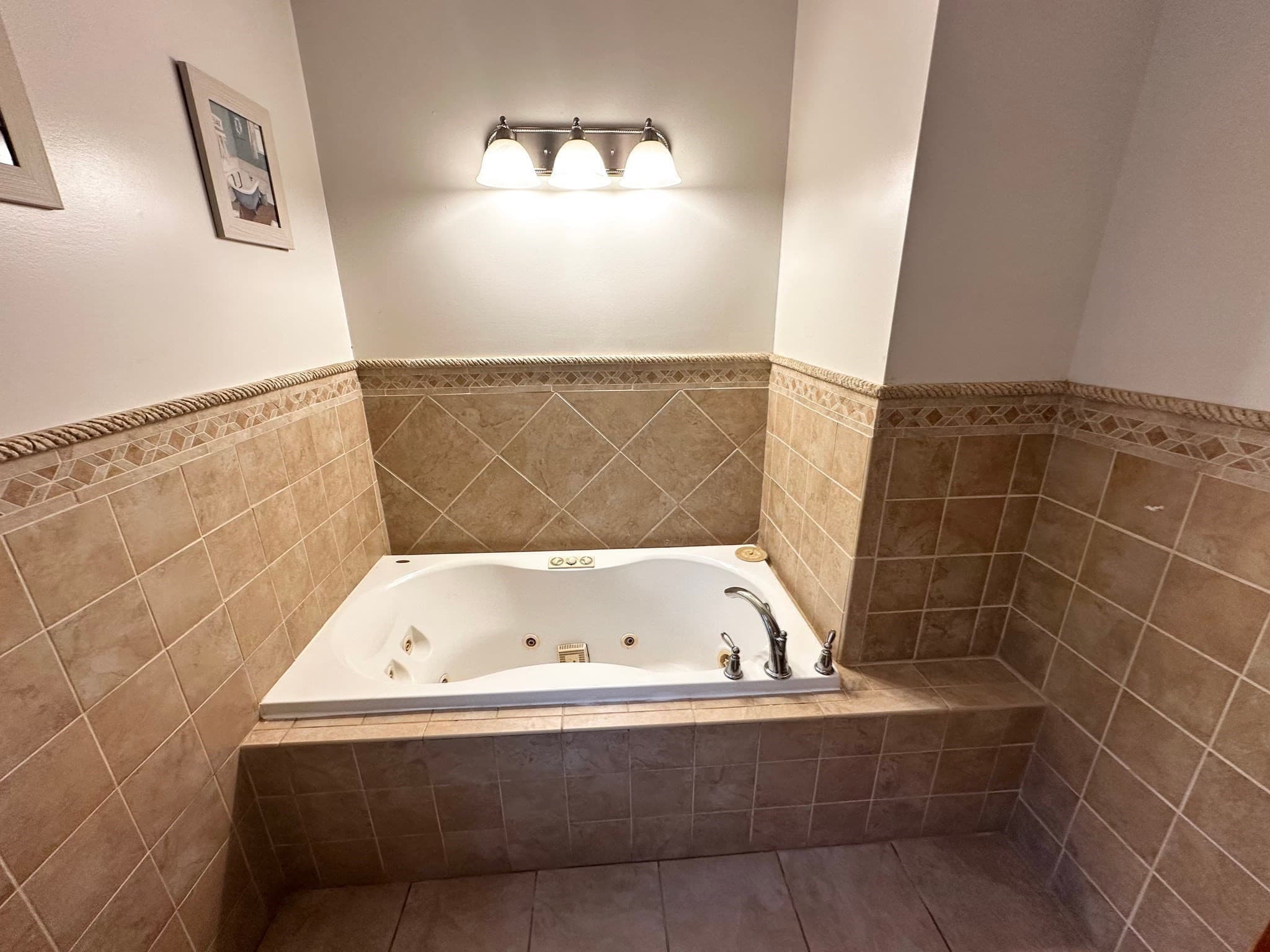 Single Family Residence at 770 Main Street, Acushnet MA 02743, Acushnet, photo 7 of 19