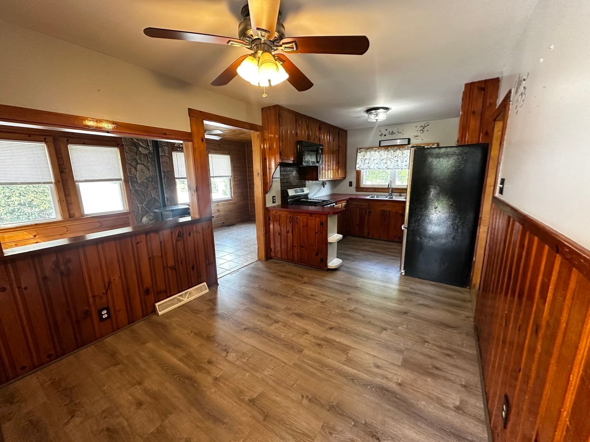 Single Family Residence at 770 Main Street, Acushnet MA 02743, Acushnet, photo 8 of 19