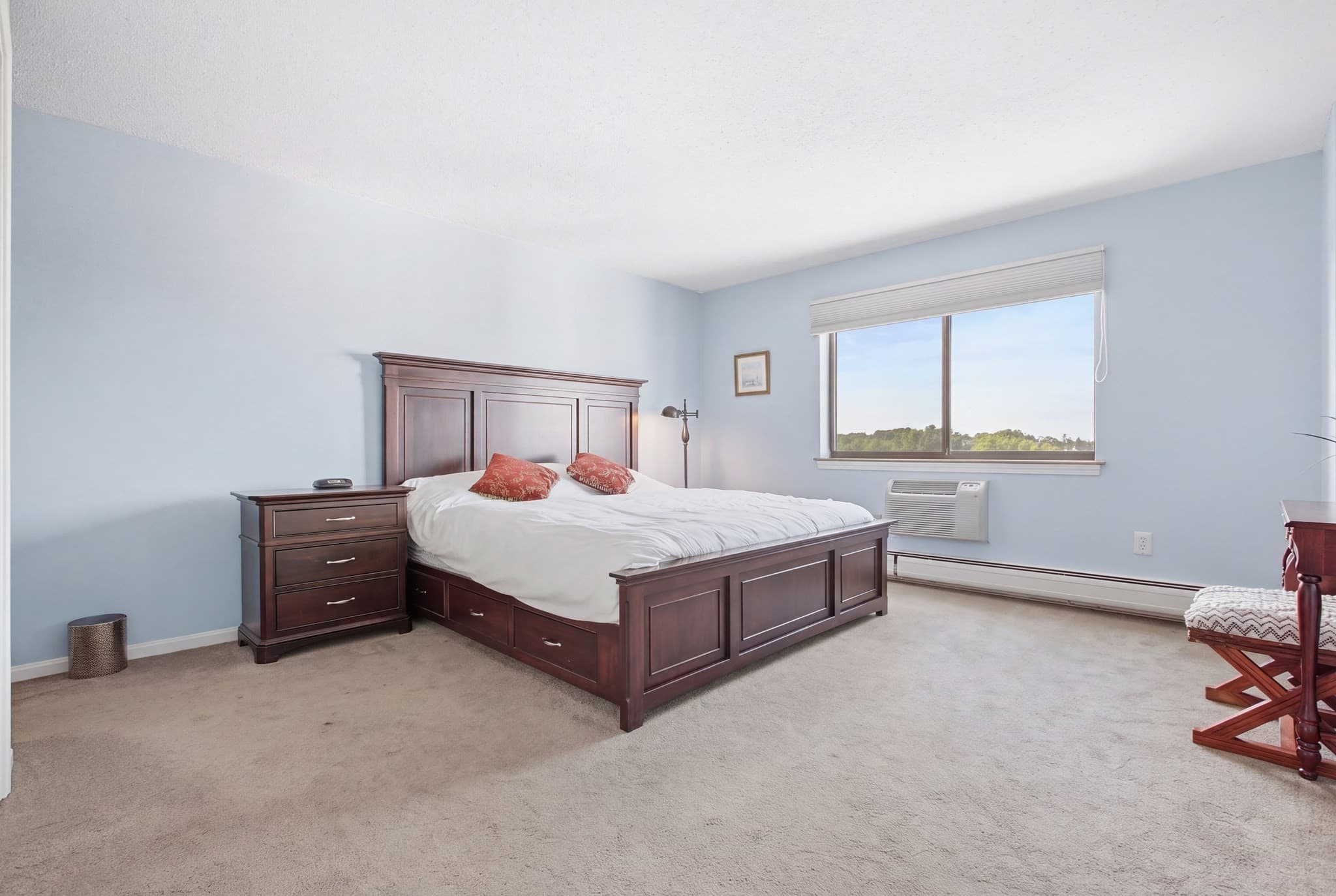 Condominium at 151 Coolidge Ave # 712, Watertown MA 02472, Watertown, photo 12 of 29
