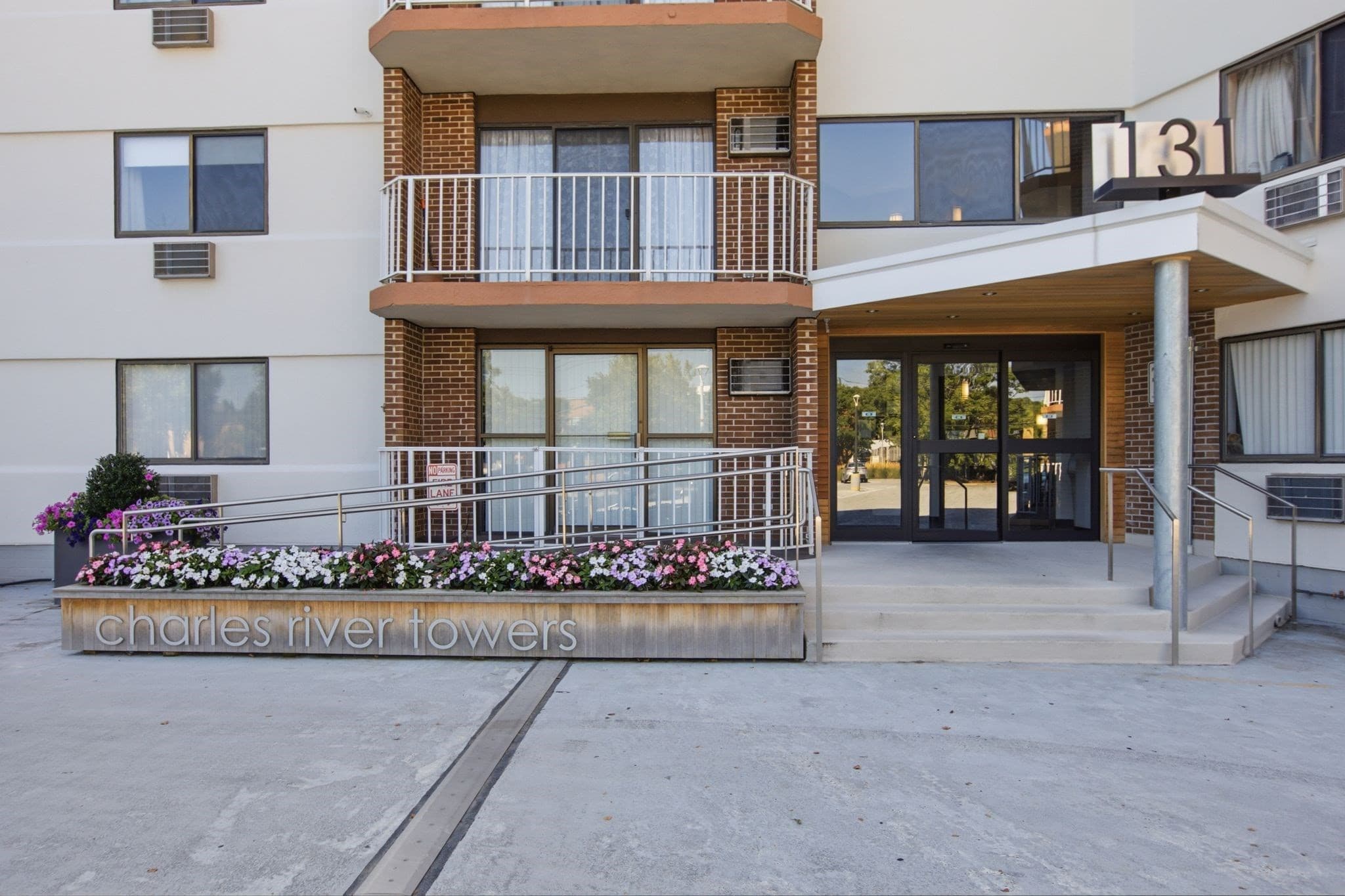 Condominium at 151 Coolidge Ave # 712, Watertown MA 02472, Watertown, photo 25 of 29