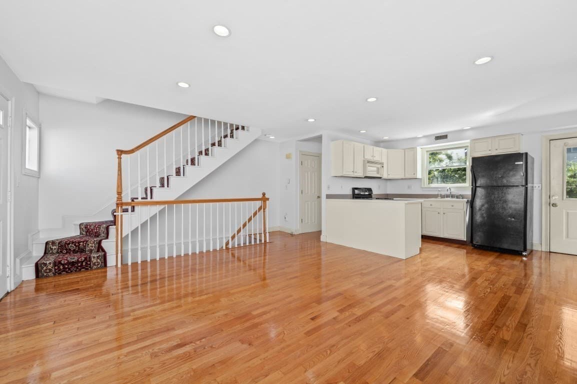 Single Family Residence at 61 Baxter St. # 61, Boston MA 02127, photo 5 of 20
