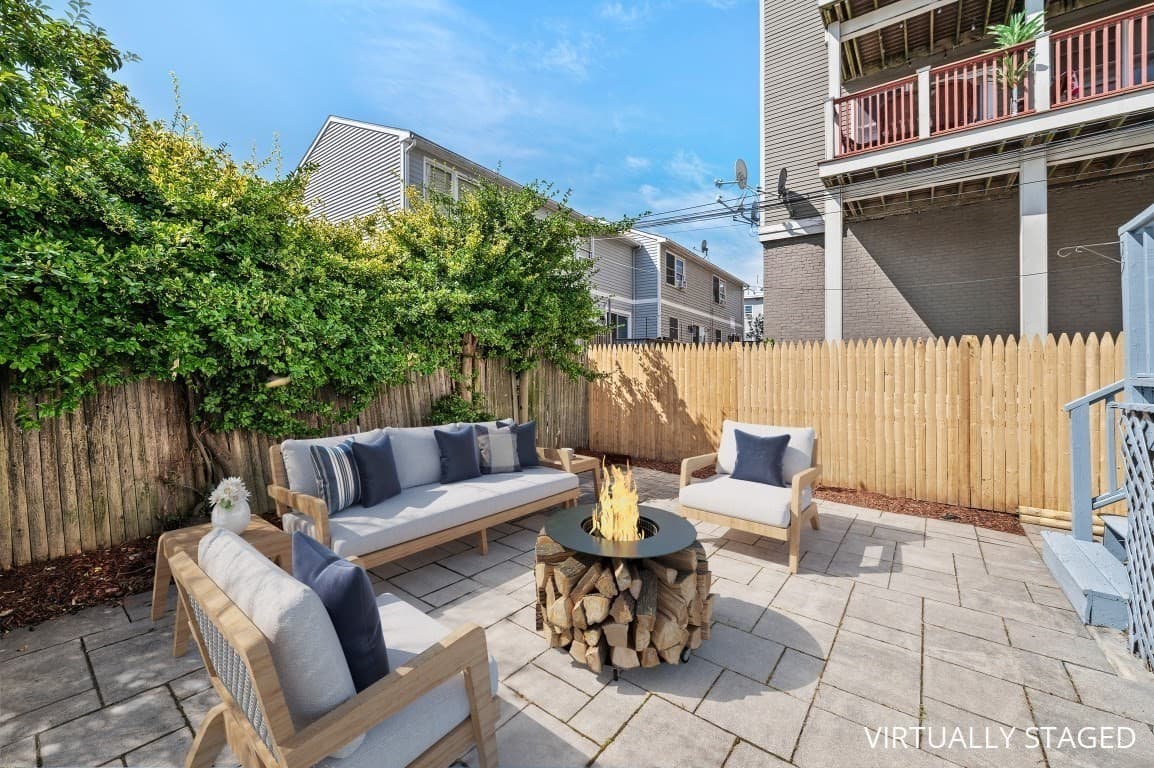 Single Family Residence at 61 Baxter St. # 61, Boston MA 02127, photo 19 of 20