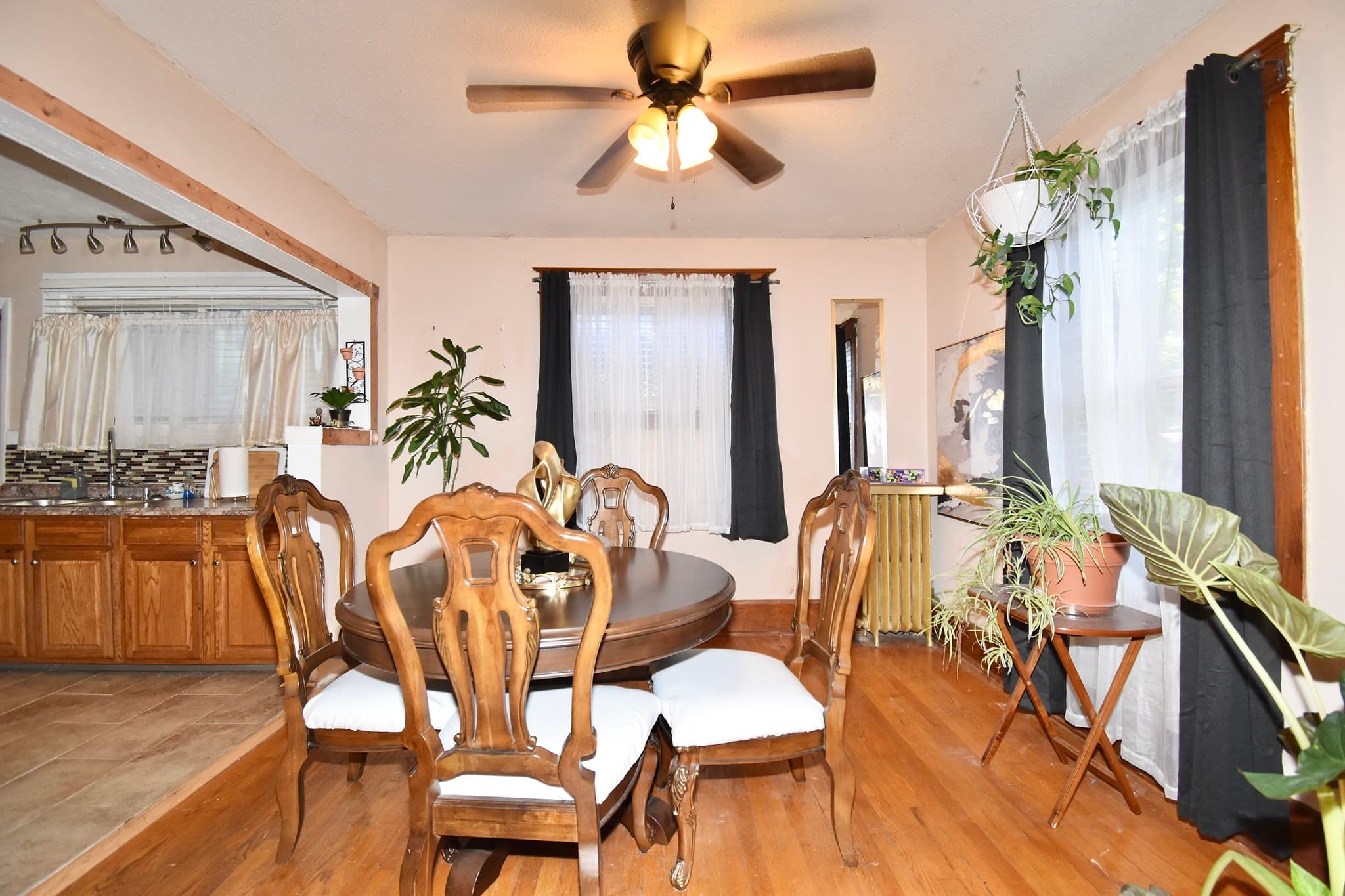 Single Family Residence at 1245 Bay St, Springfield MA 01109, Springfield, photo 11 of 38