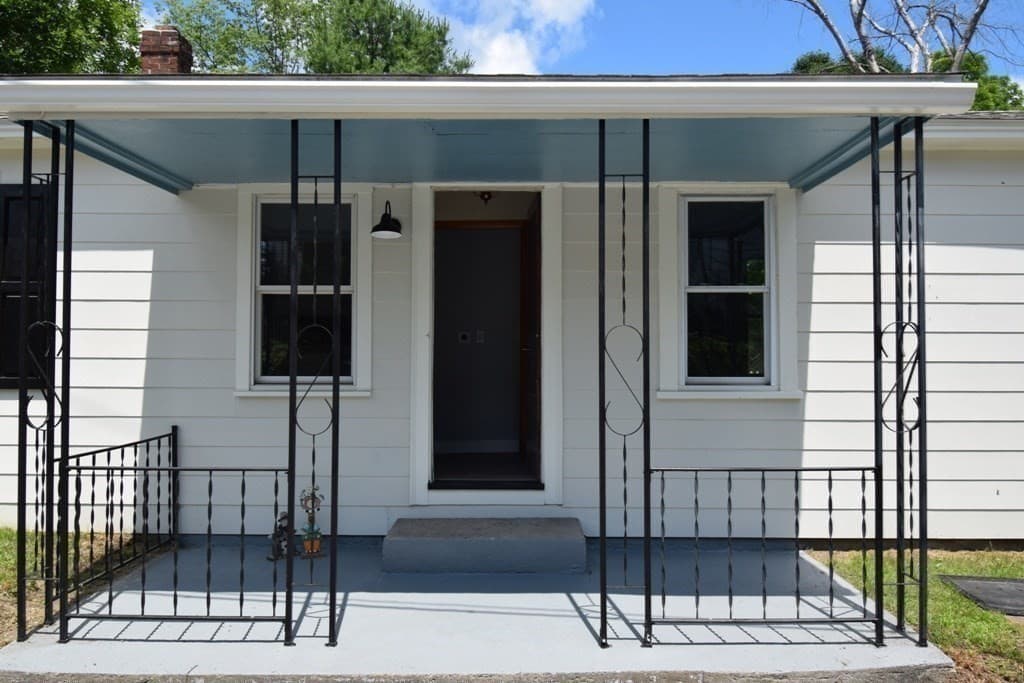 Single Family Residence at 433 Putnam Hill Rd, Sutton MA 01590, Sutton, photo 33 of 34