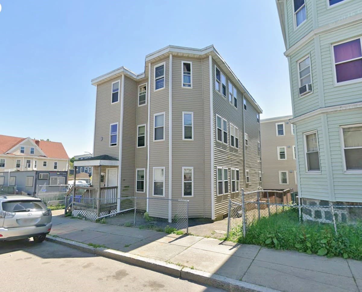 73 Hamilton St, Boston MA 02125