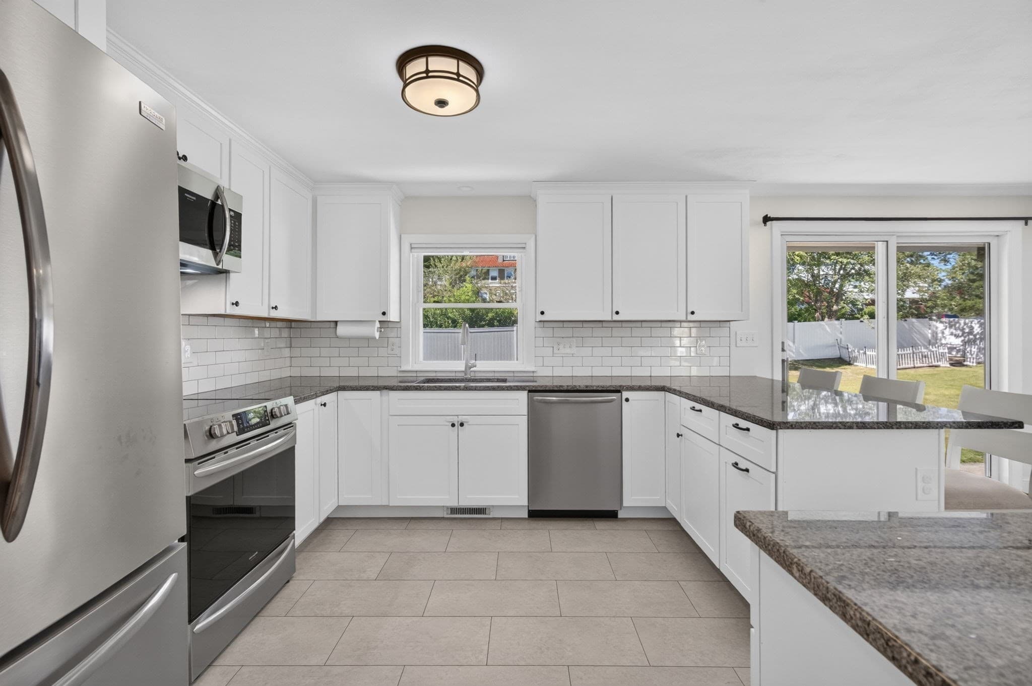 Single Family Residence at 11 Powder Hill Rd, Methuen MA 01844, Methuen, photo 13 of 40