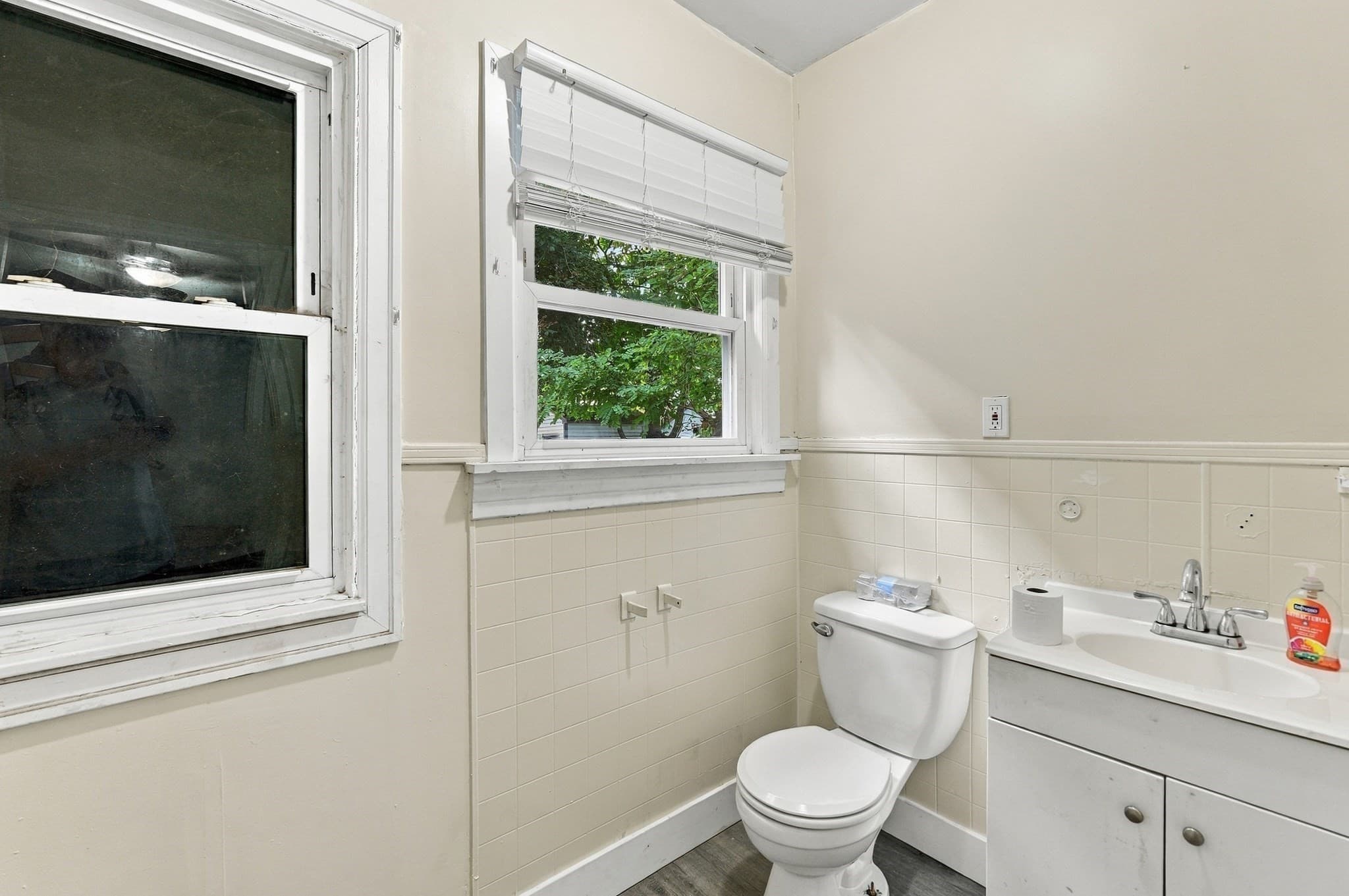 Single Family Residence at 132 Gilbert Ave, Springfield MA 01119, Springfield, photo 27 of 37