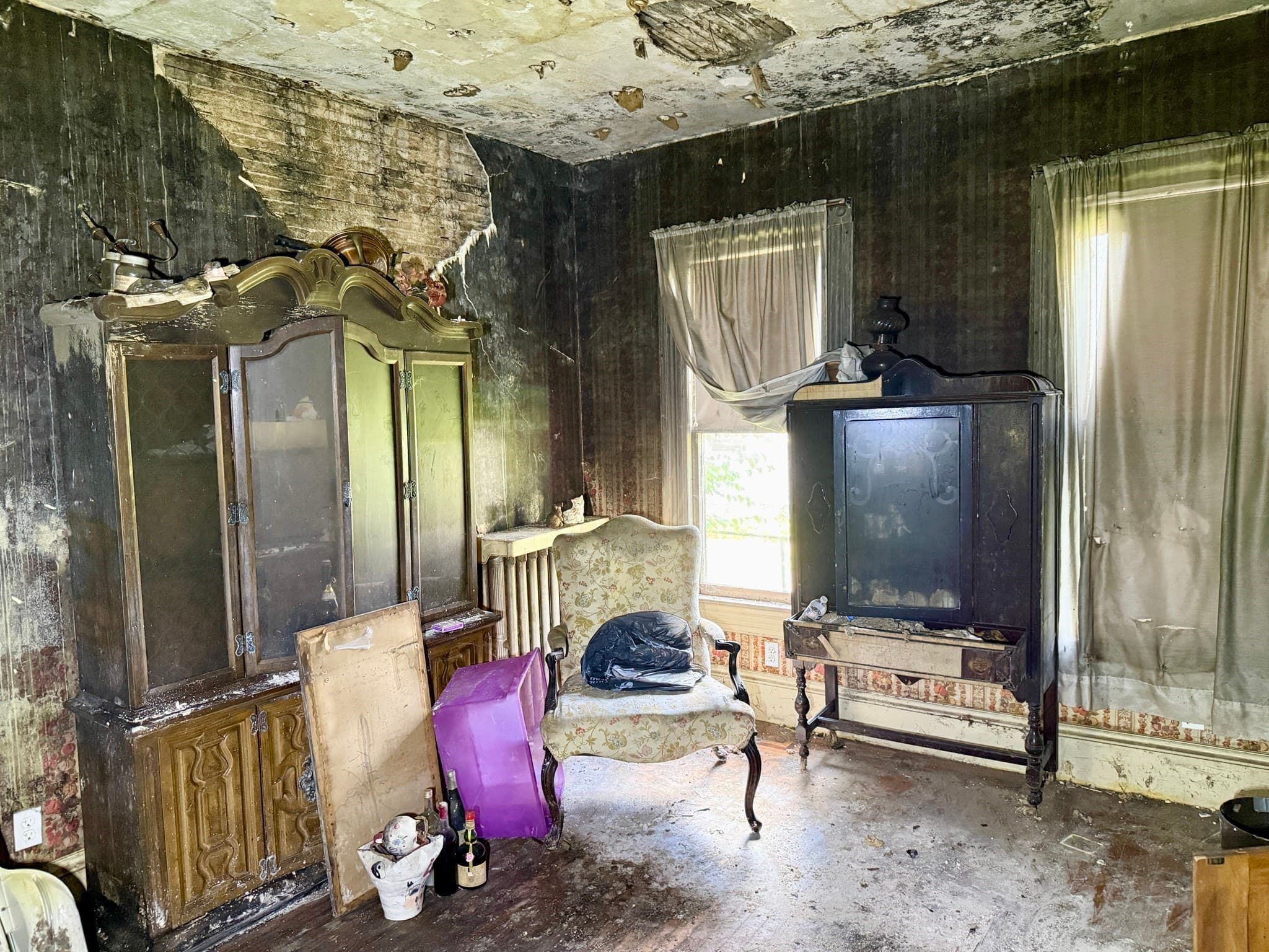 Single Family Residence at 161 Lincoln St, Holyoke MA 01040, Holyoke, photo 11 of 26