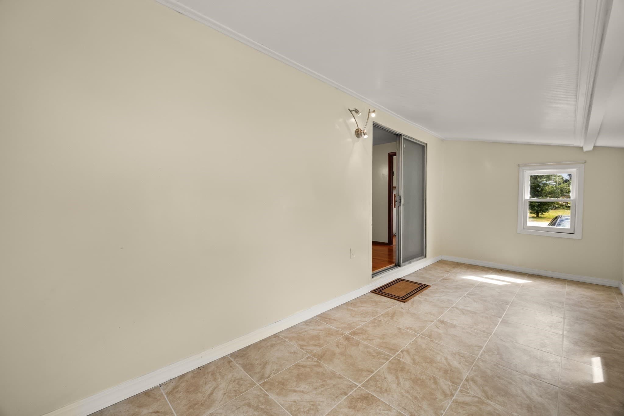 Single Family Residence at 108 Welsford St, Brockton MA 02302, Brockton, photo 11 of 41