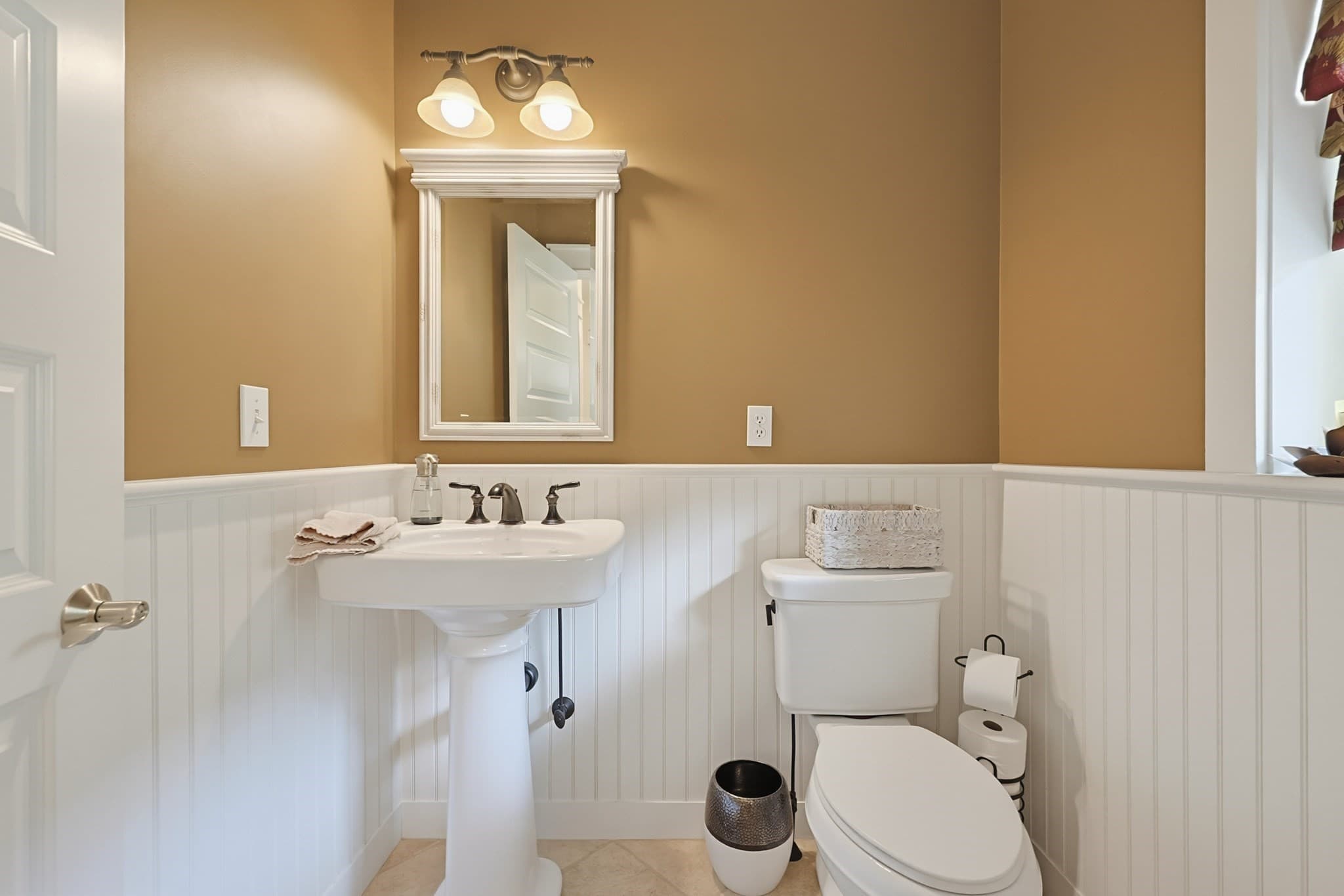 Condominium at 5 Walden Way # 5, Milford MA 01757, Milford, photo 12 of 34