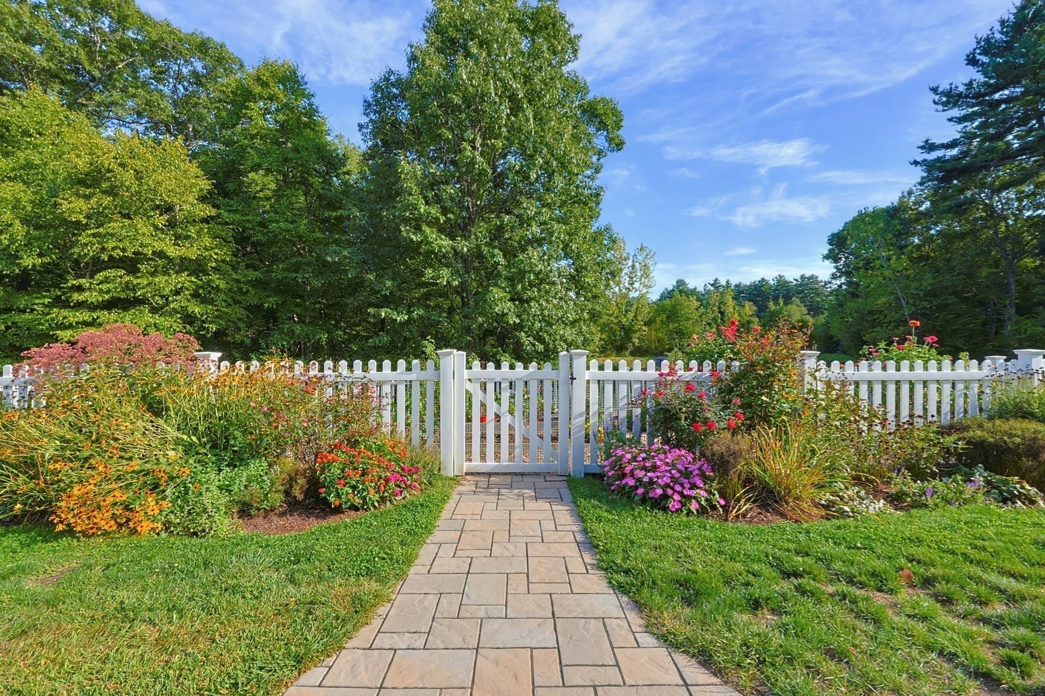 Condominium at 5 Walden Way # 5, Milford MA 01757, Milford, photo 28 of 34
