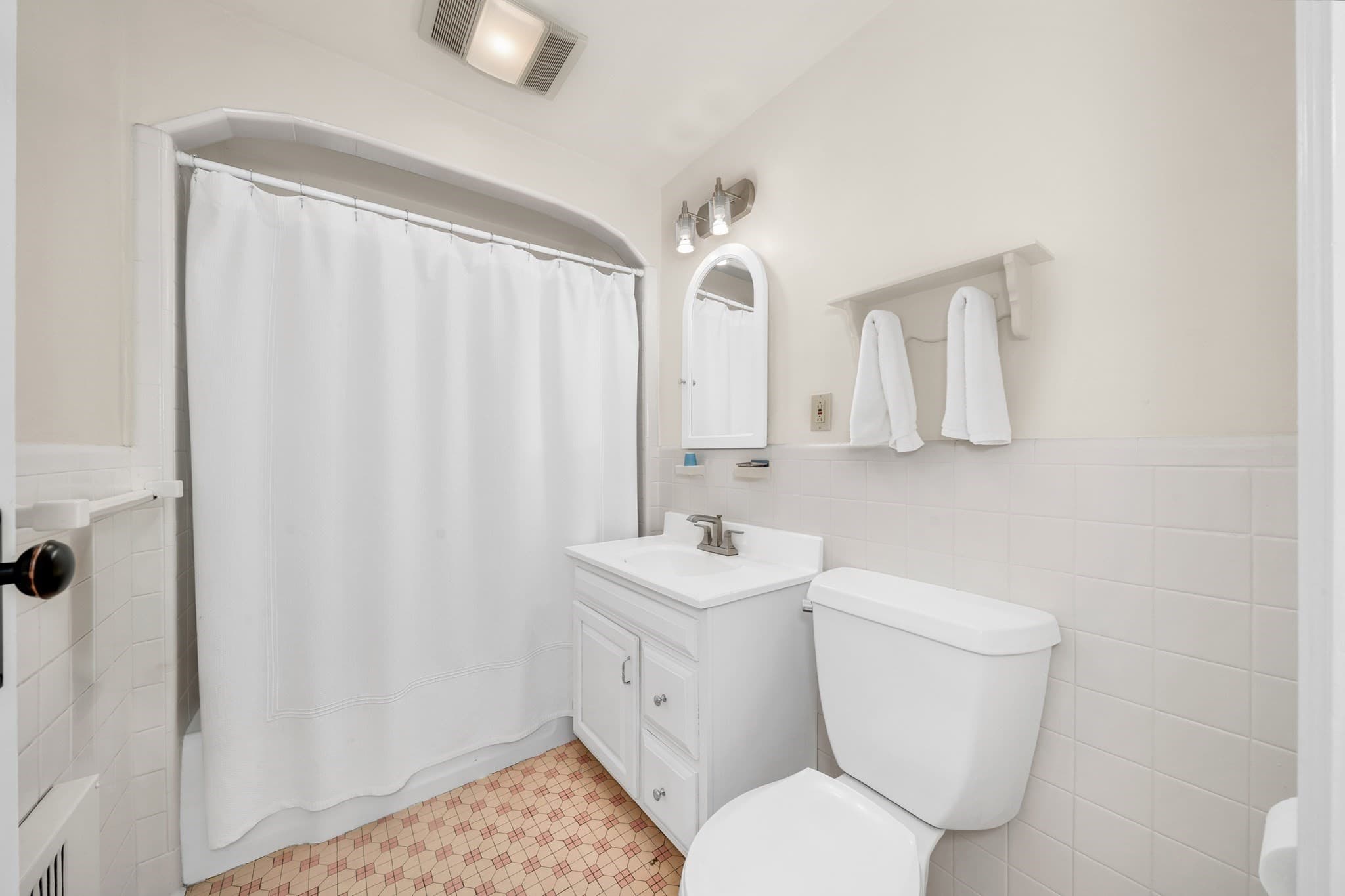 Single Family Residence at 9 Priscilla Ln, Winchester MA 01890, Winchester, photo 24 of 31