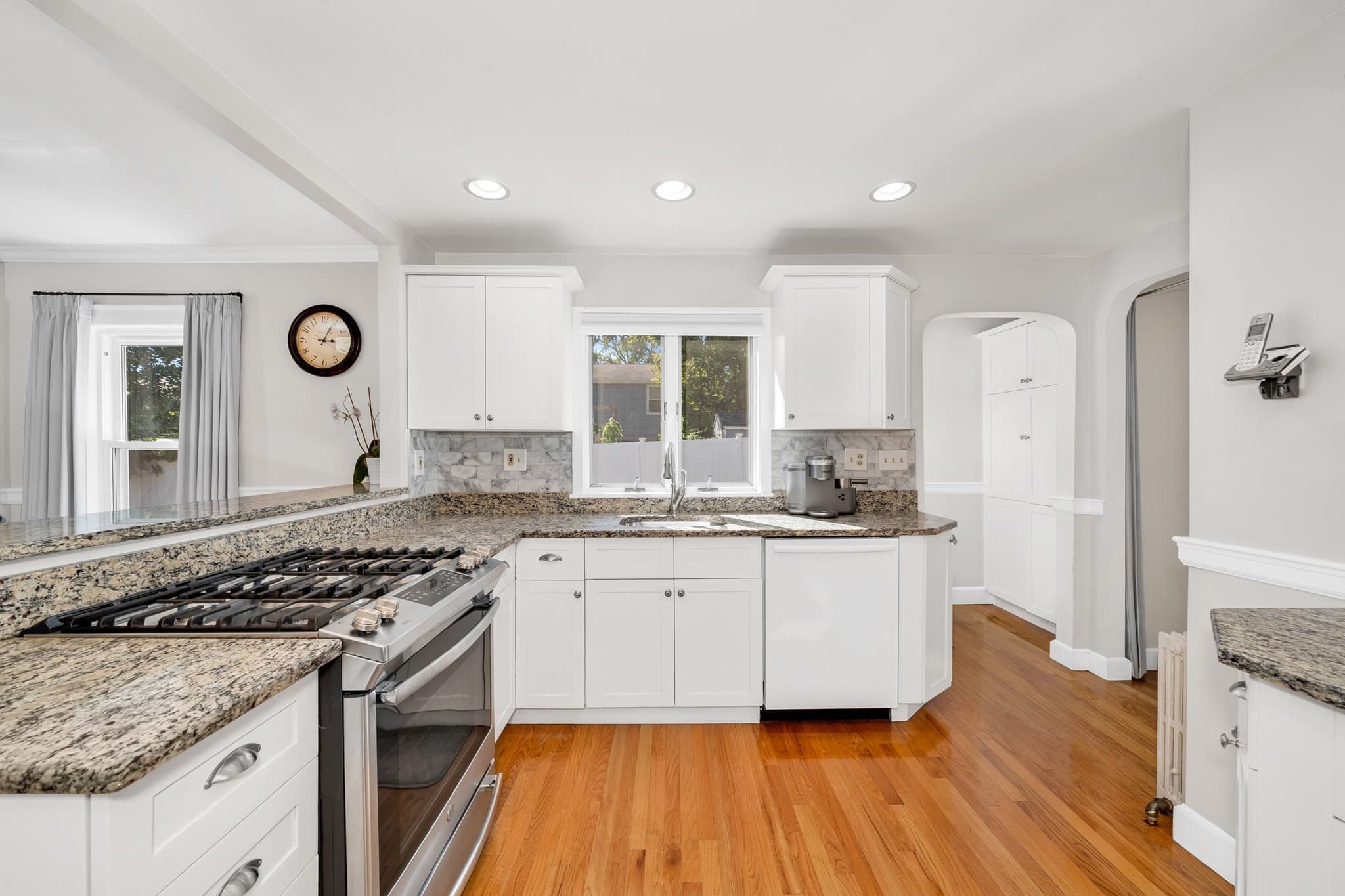 Single Family Residence at 9 Priscilla Ln, Winchester MA 01890, Winchester, photo 4 of 31