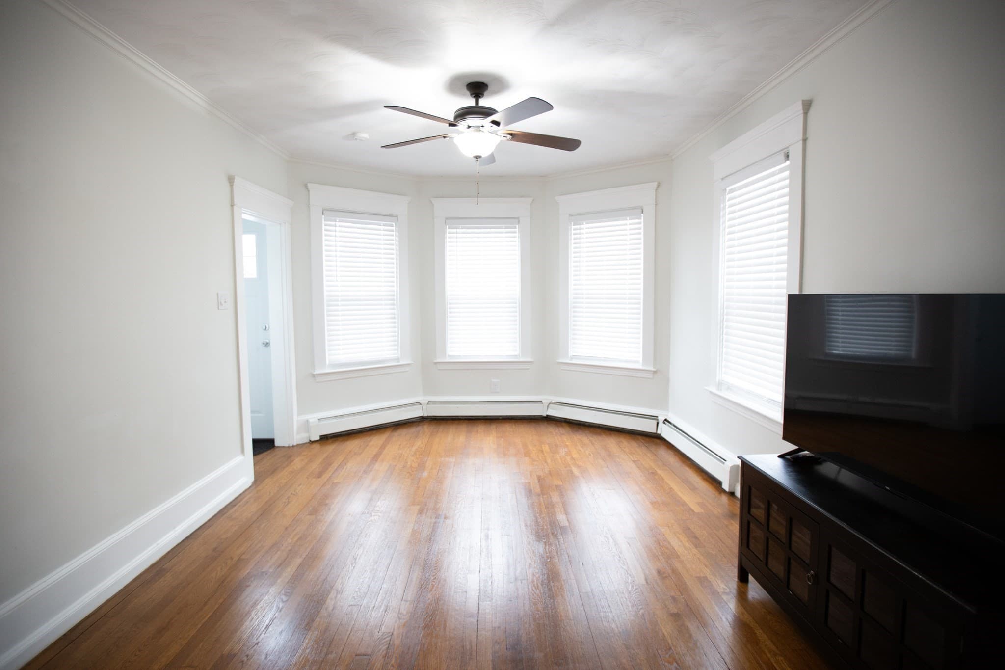 2 Family - 2 Units Up/Down at 23 25 Brewster Street, New Bedford MA 02745, New Bedford, photo 8 of 33