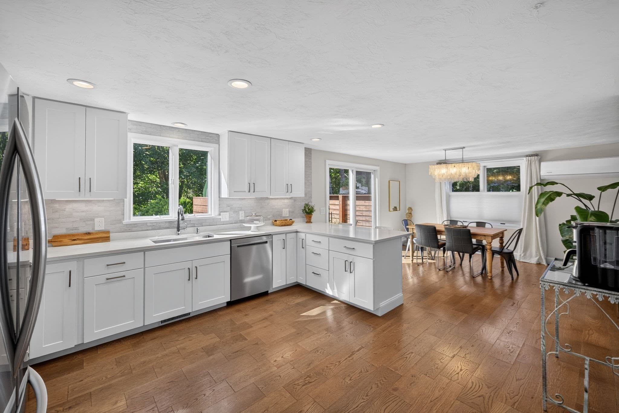 Single Family Residence at 39 Antlers Shore Drive, Falmouth MA 02536, Falmouth, photo 15 of 42