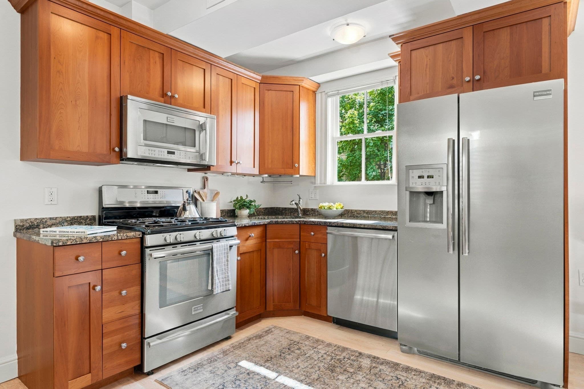 Condominium at 46 Quincy Street # 3, Somerville MA 02143, Somerville, photo 10 of 21