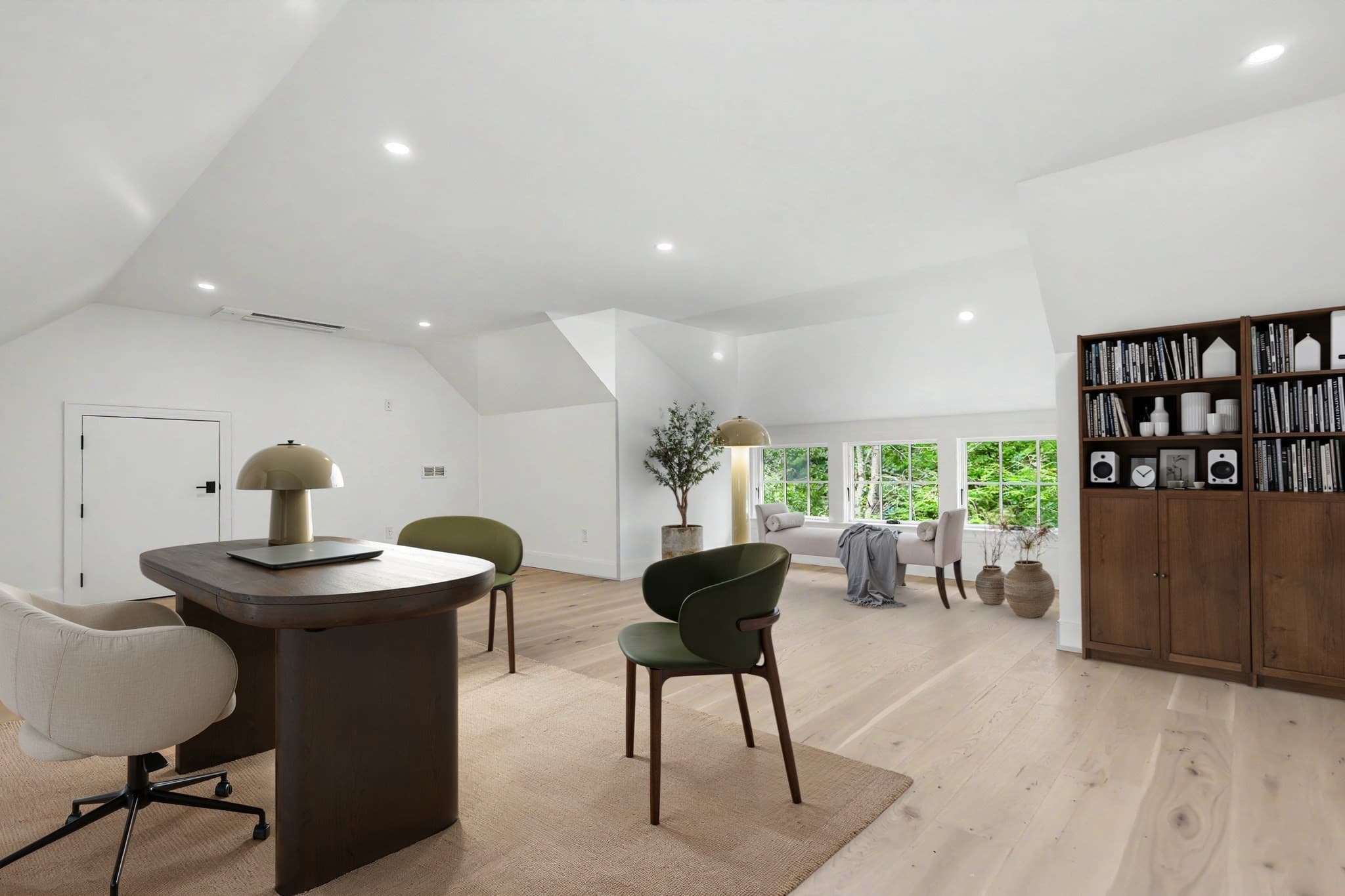 Single Family Residence at 8 Plant St, Newburyport MA 01950, Newburyport, photo 10 of 11