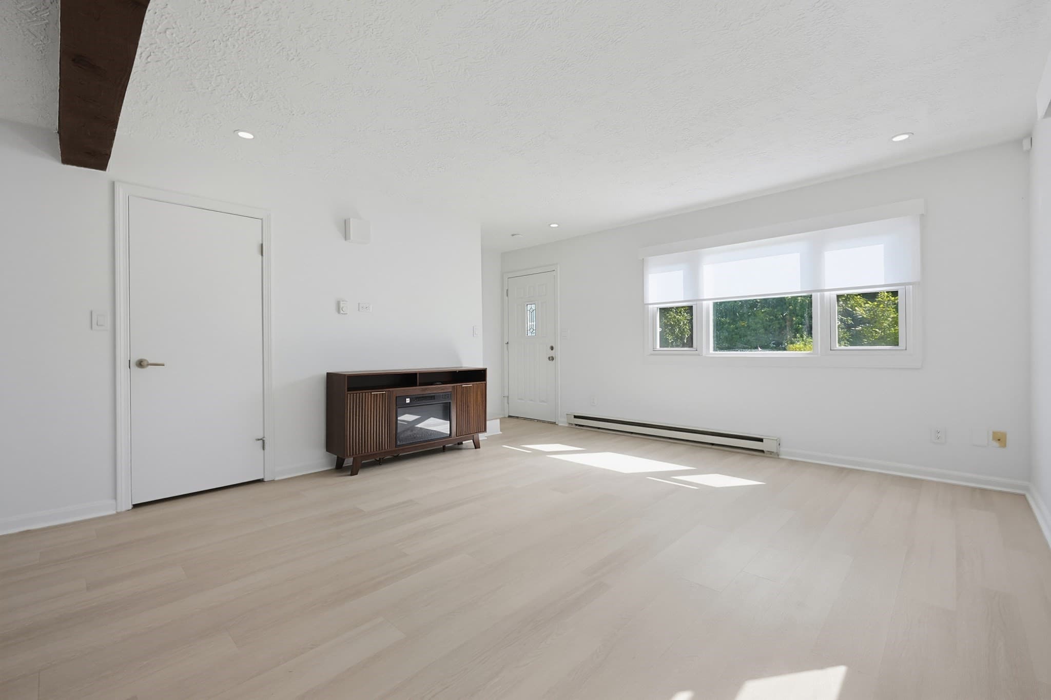 Condominium at 371 Lancaster St # 1, West Boylston MA 01583, West Boylston, photo 5 of 31