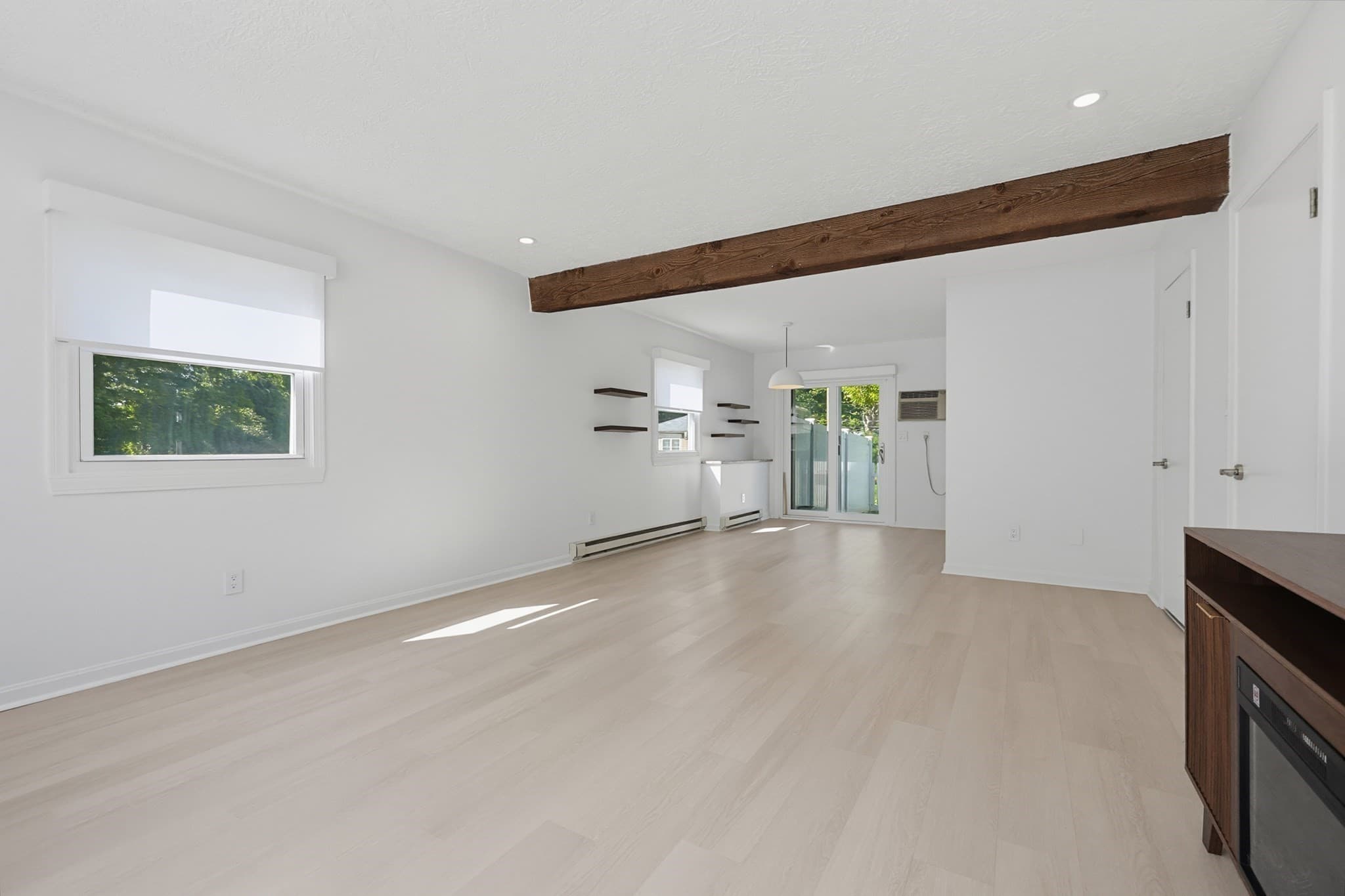 Condominium at 371 Lancaster St # 1, West Boylston MA 01583, West Boylston, photo 4 of 31