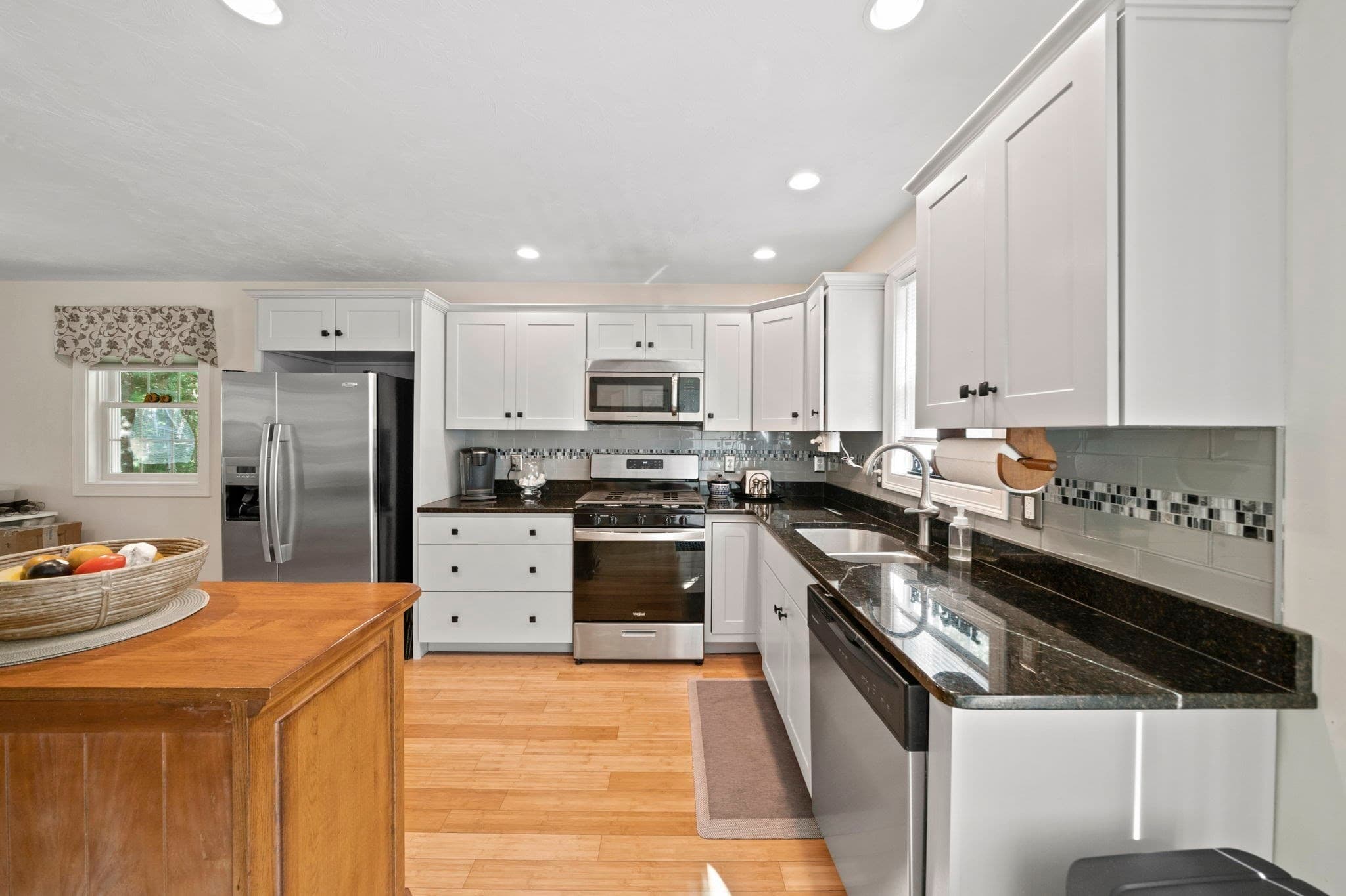 Condominium at 54 Great Cedar Drive # 54, Hanson MA 02341, Hanson, photo 7 of 29