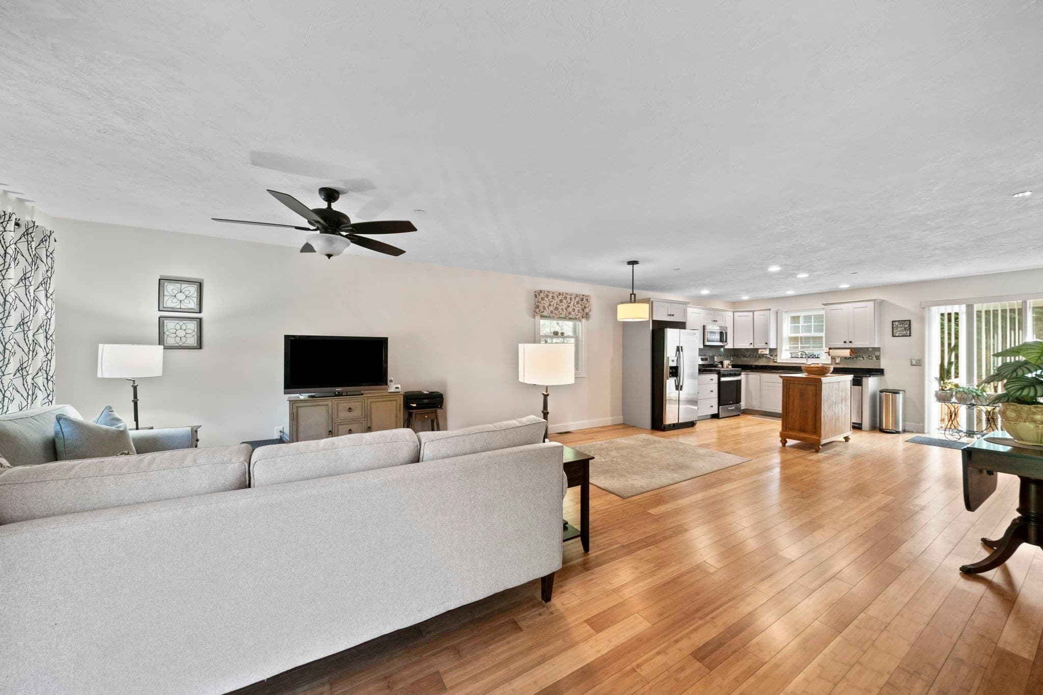 Condominium at 54 Great Cedar Drive # 54, Hanson MA 02341, Hanson, photo 4 of 29