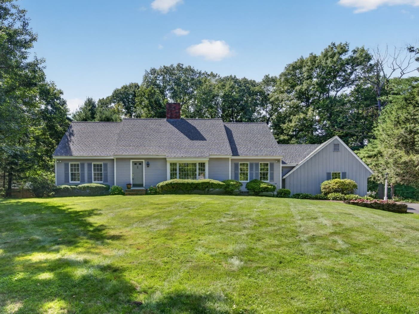 132 Brentwood Cir, North Andover MA 01845