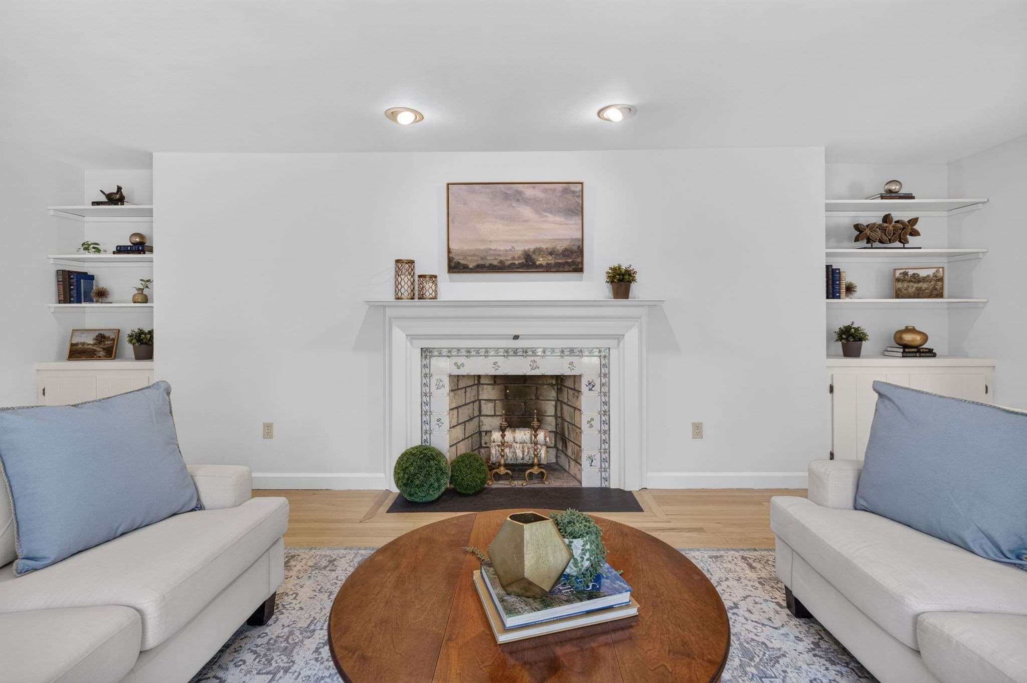 Single Family Residence at 132 Brentwood Cir, North Andover MA 01845, North Andover, photo 5 of 42